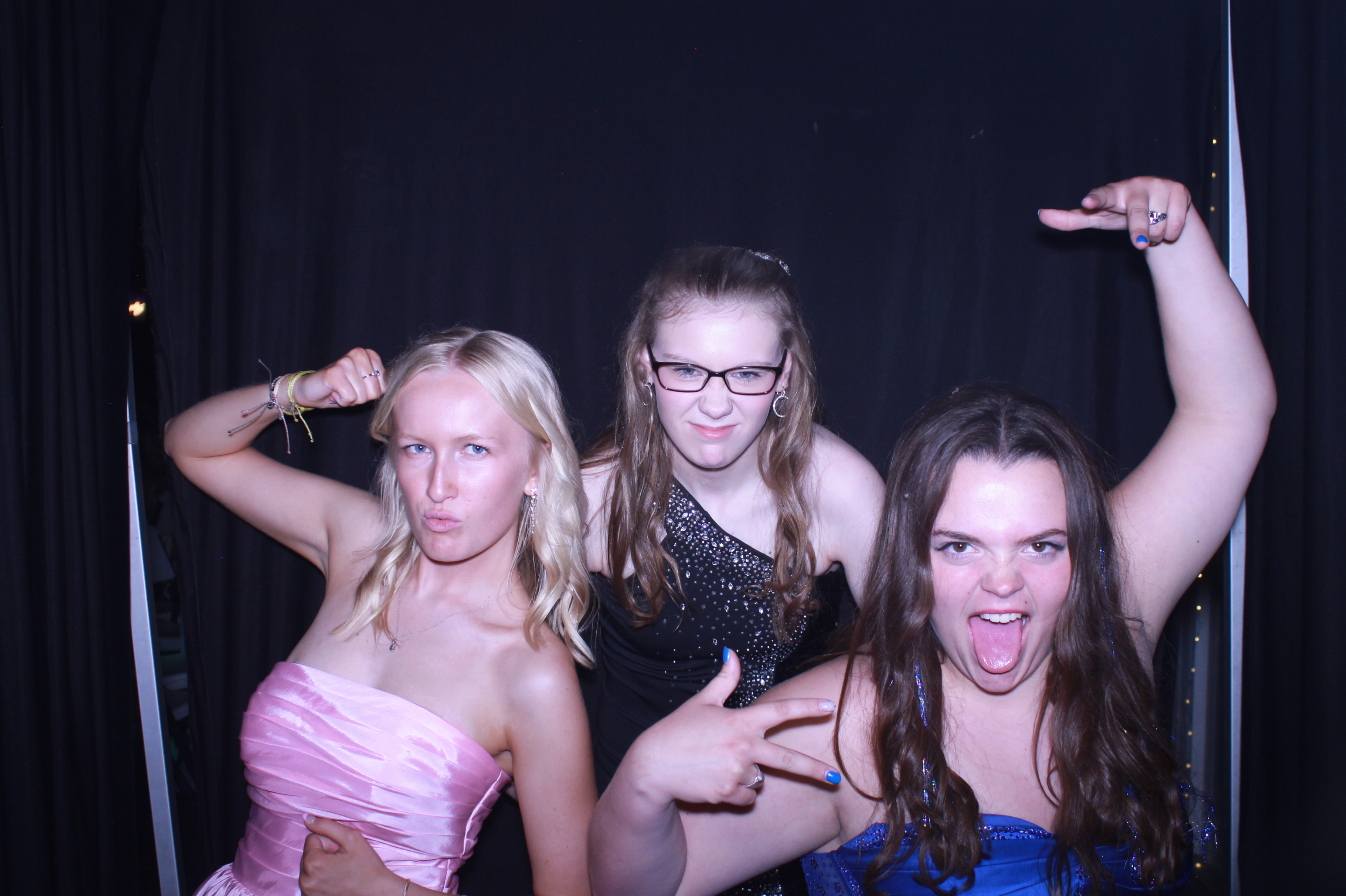 Carroll County High School Prom | View more photos from the event at gallery.photoboothcincy.com/u/PhotoBoothCincy/Carroll-County-High-School-Prom-0