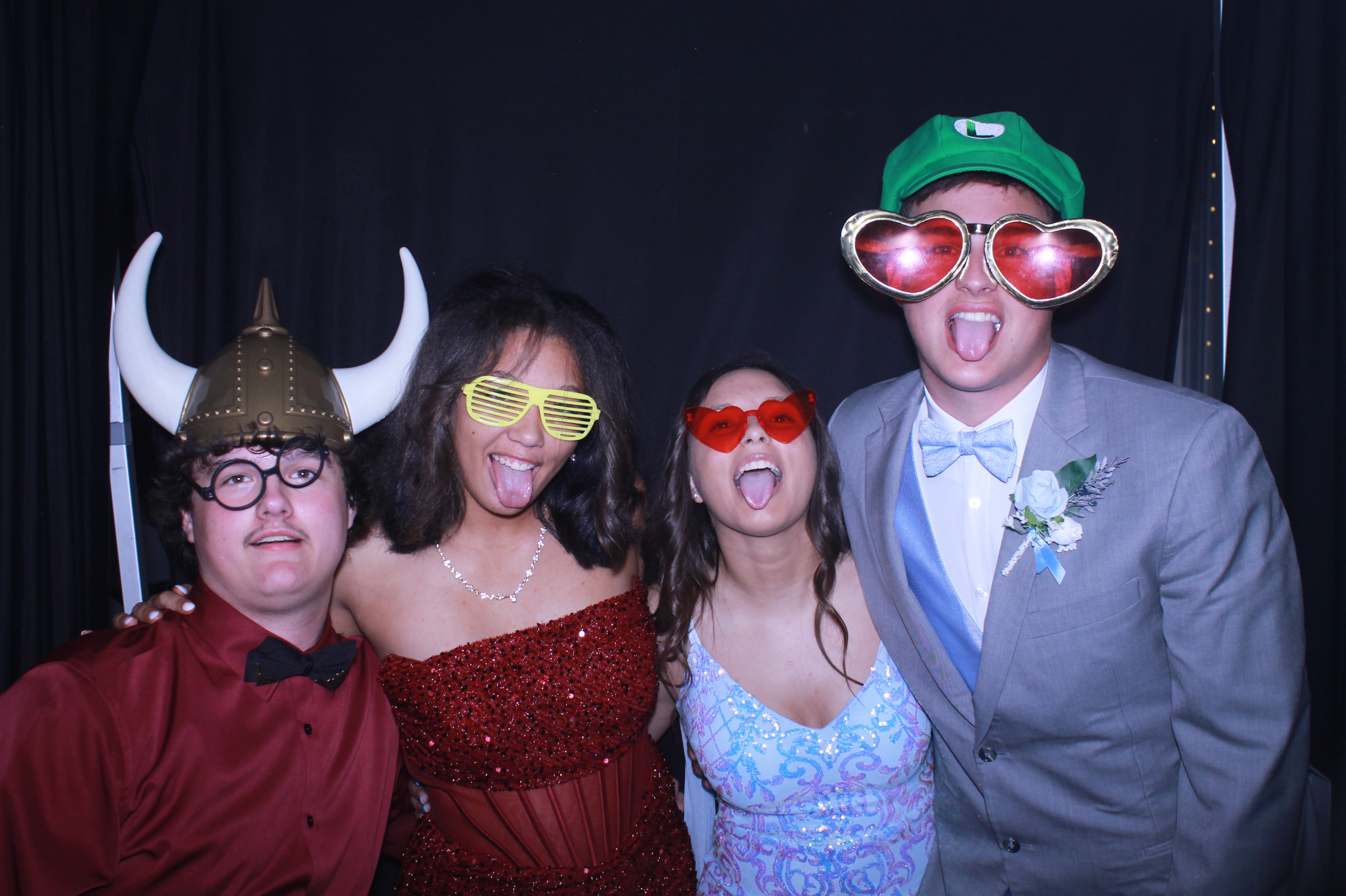 Carroll County High School Prom | View more photos from the event at gallery.photoboothcincy.com/u/PhotoBoothCincy/Carroll-County-High-School-Prom-0