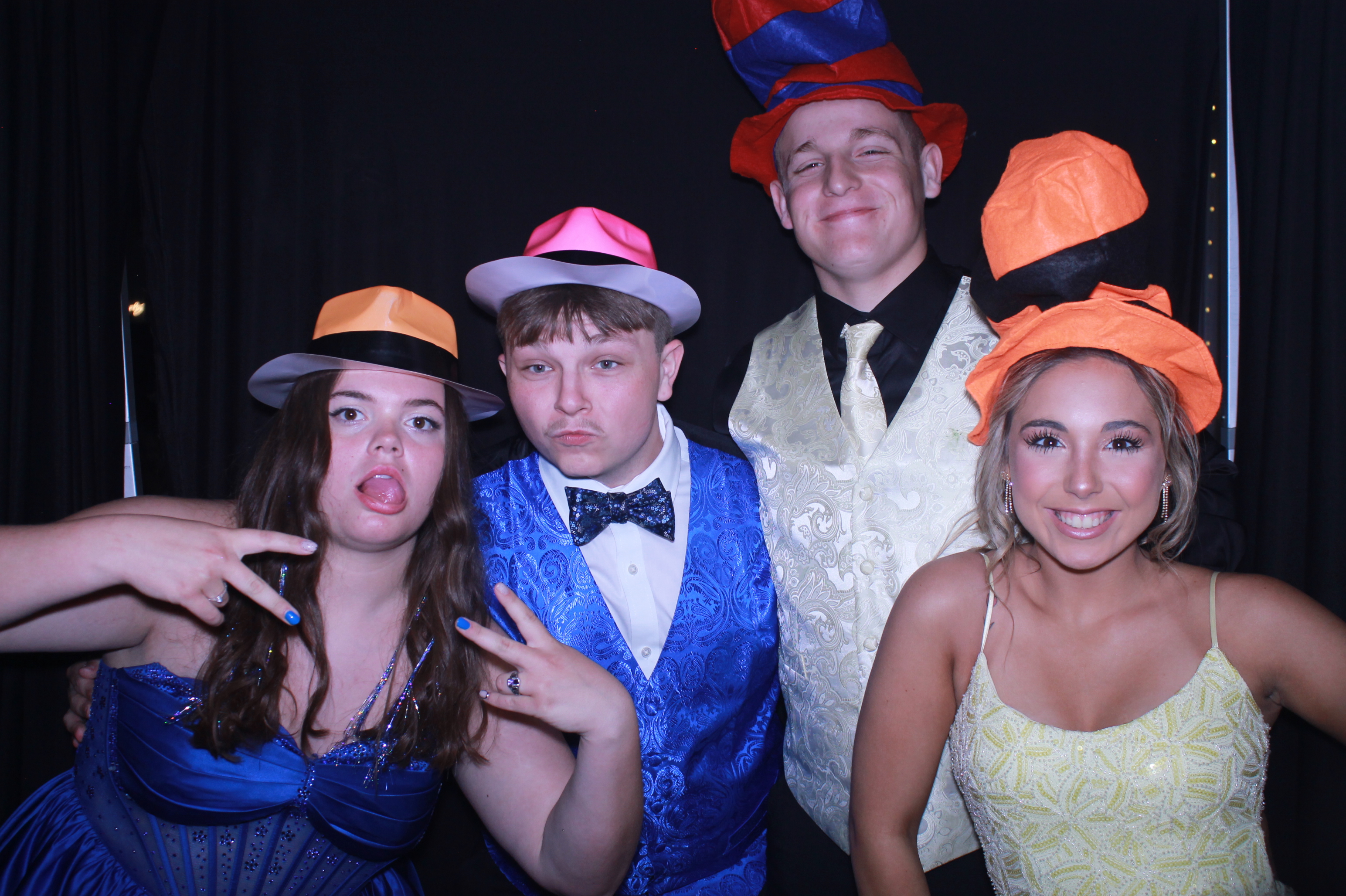 Carroll County High School Prom | View more photos from the event at gallery.photoboothcincy.com/u/PhotoBoothCincy/Carroll-County-High-School-Prom-0