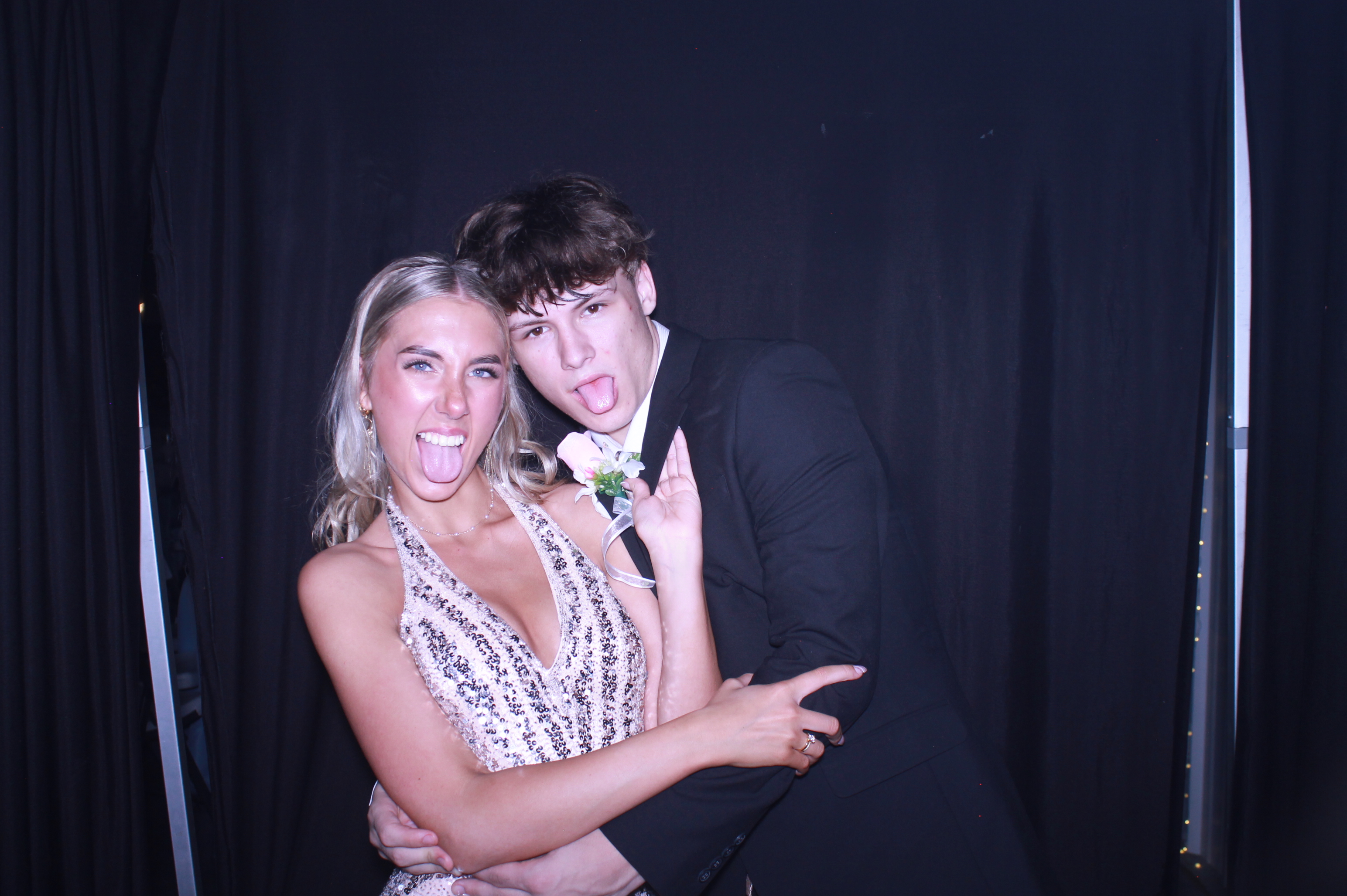 Carroll County High School Prom | View more photos from the event at gallery.photoboothcincy.com/u/PhotoBoothCincy/Carroll-County-High-School-Prom-0