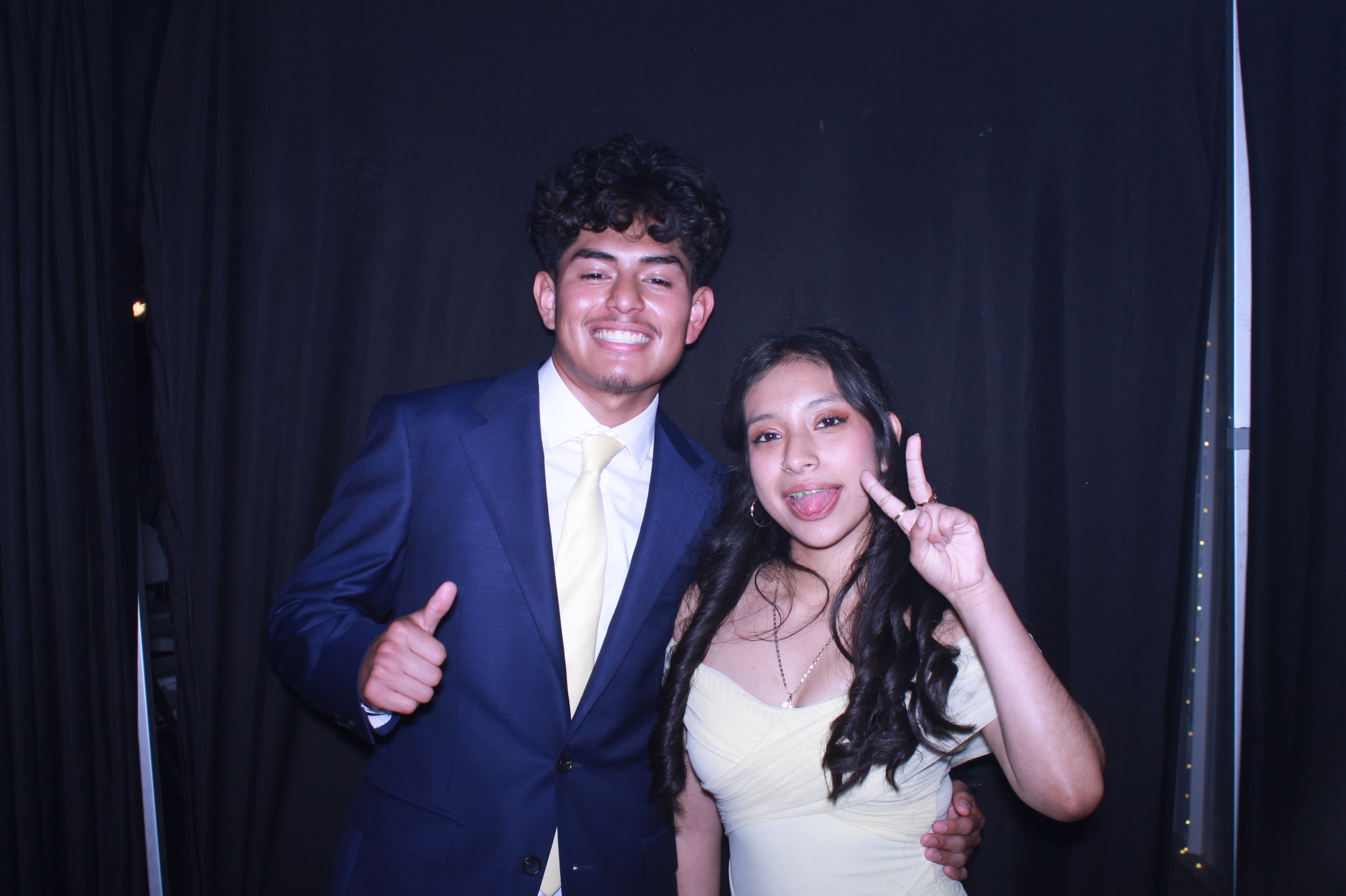 Carroll County High School Prom | View more photos from the event at gallery.photoboothcincy.com/u/PhotoBoothCincy/Carroll-County-High-School-Prom-0