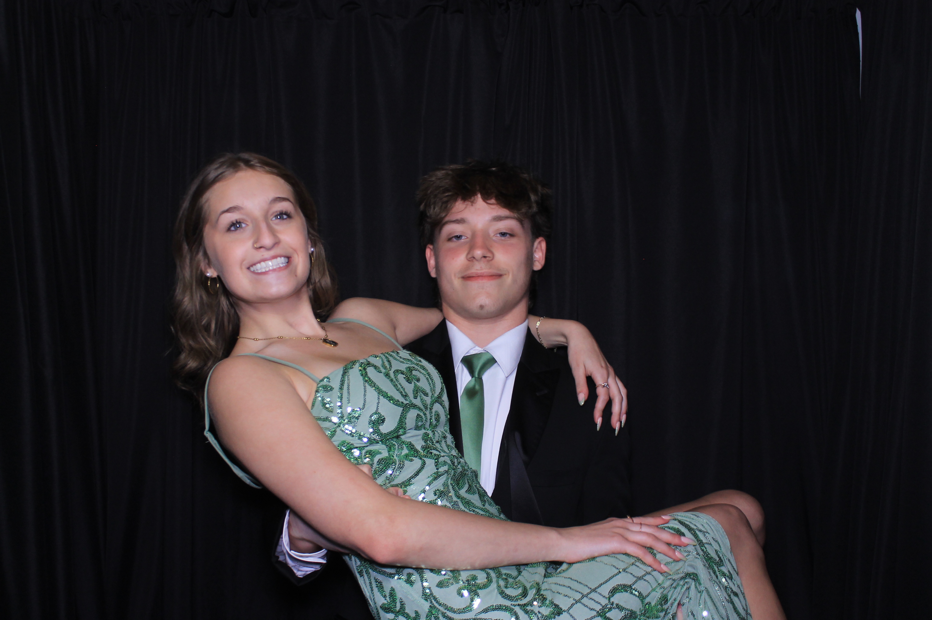 Carroll HS Prom | View more photos from the event at gallery.photoboothcincy.com/u/PhotoBoothCincy/Carroll-HS-Prom-1