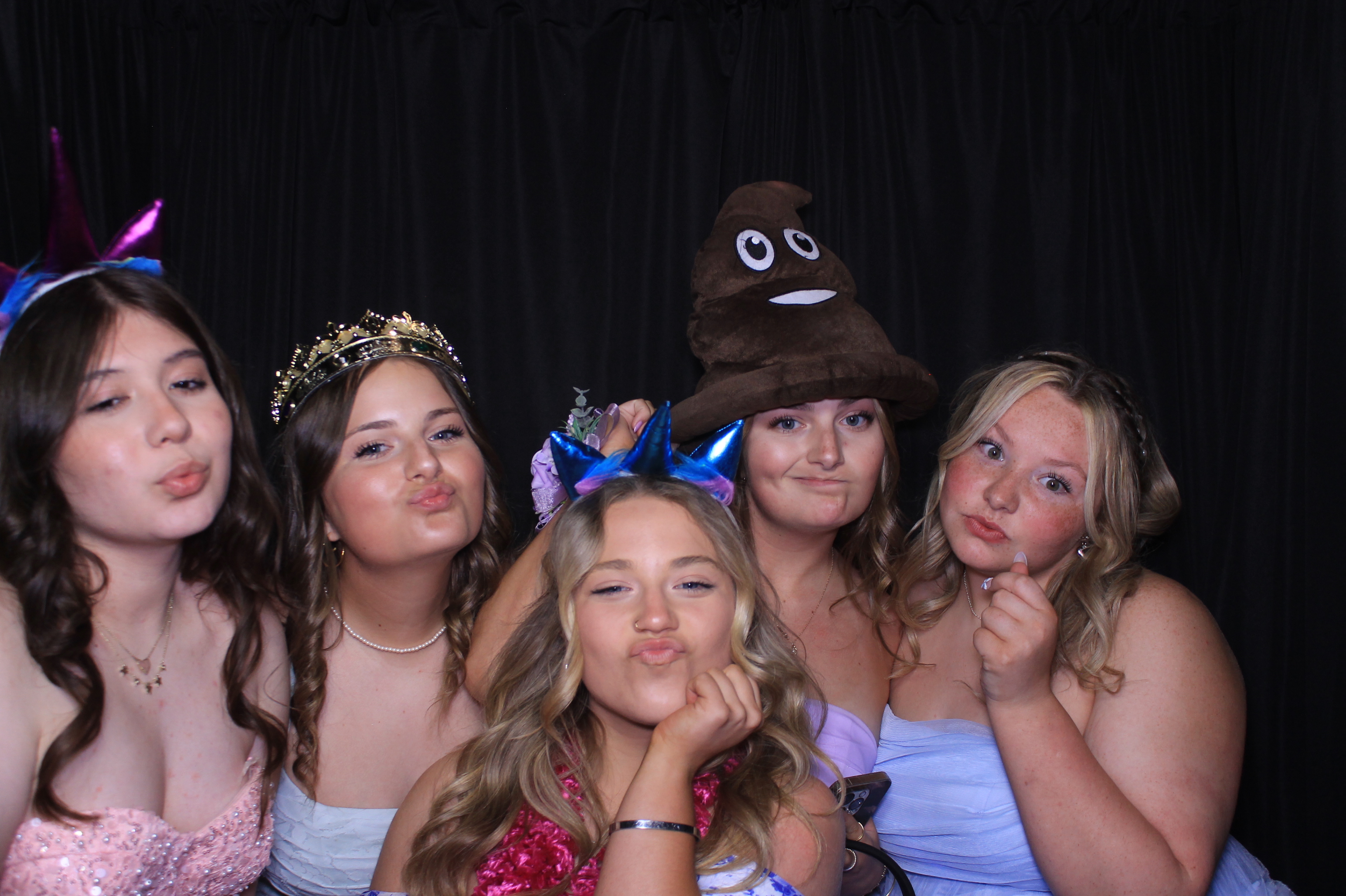 Carroll HS Prom | View more photos from the event at gallery.photoboothcincy.com/u/PhotoBoothCincy/Carroll-HS-Prom-1