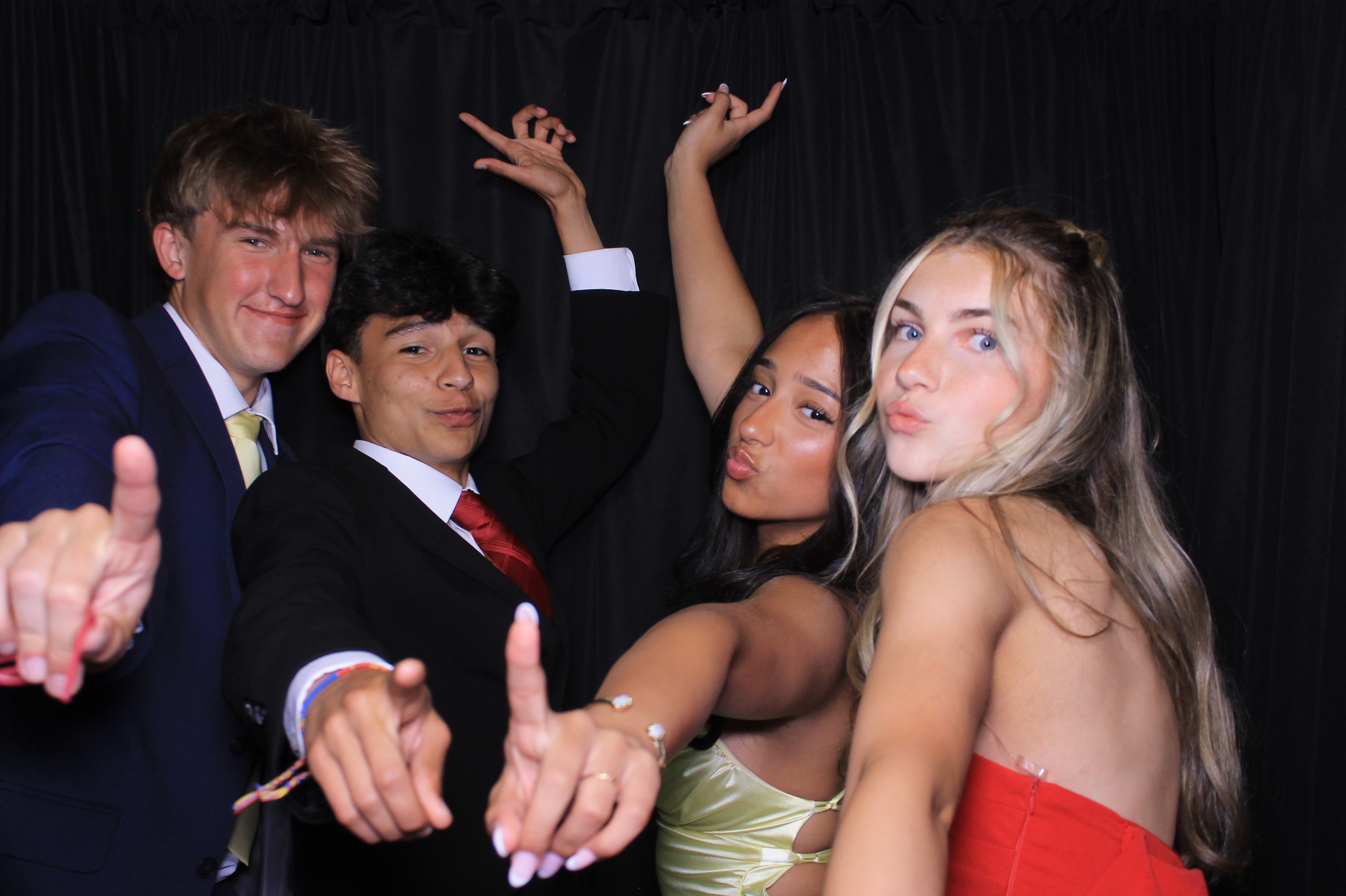 Carroll HS Prom | View more photos from the event at gallery.photoboothcincy.com/u/PhotoBoothCincy/Carroll-HS-Prom-1