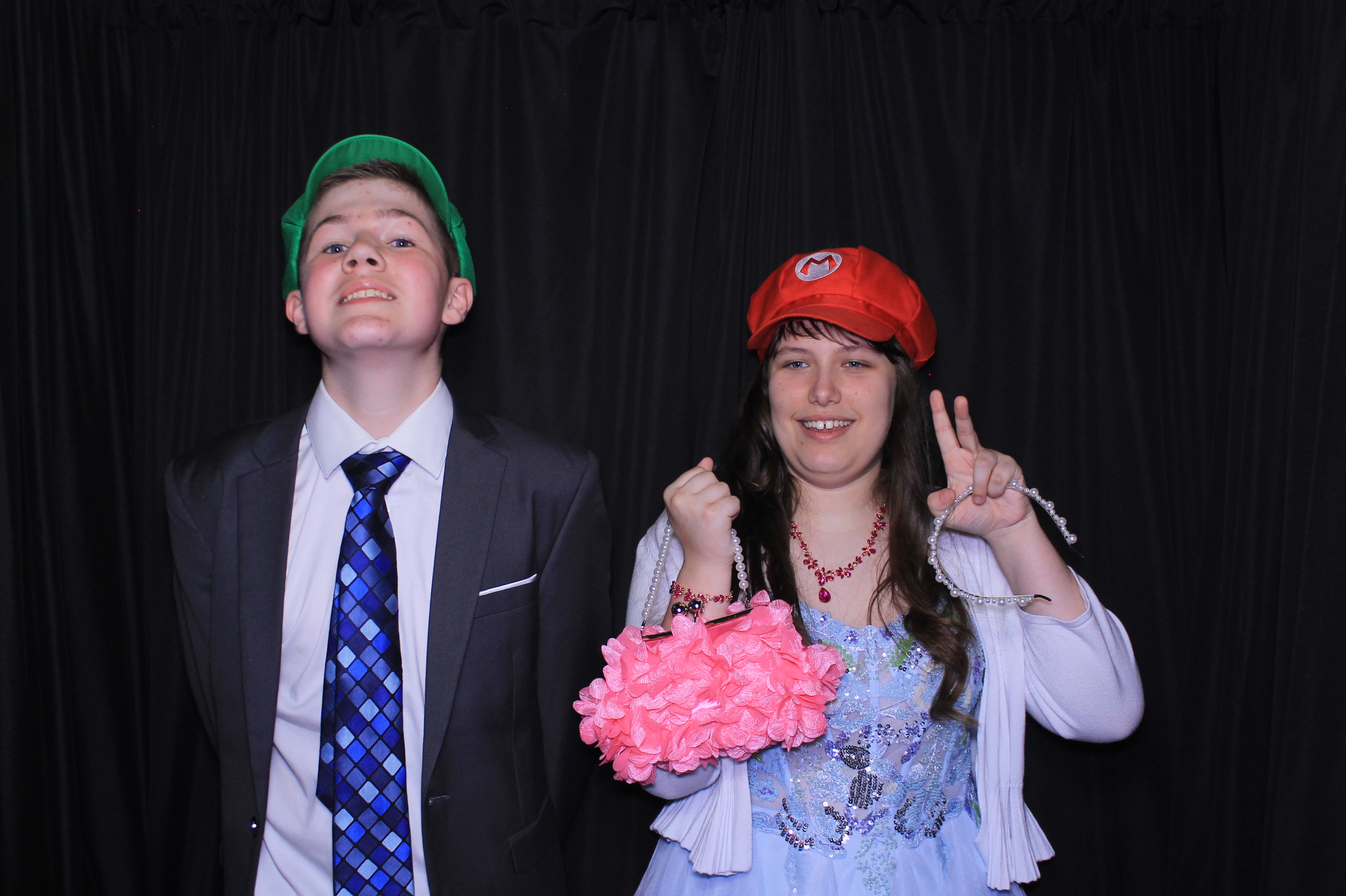 Carroll HS Prom | View more photos from the event at gallery.photoboothcincy.com/u/PhotoBoothCincy/Carroll-HS-Prom-1