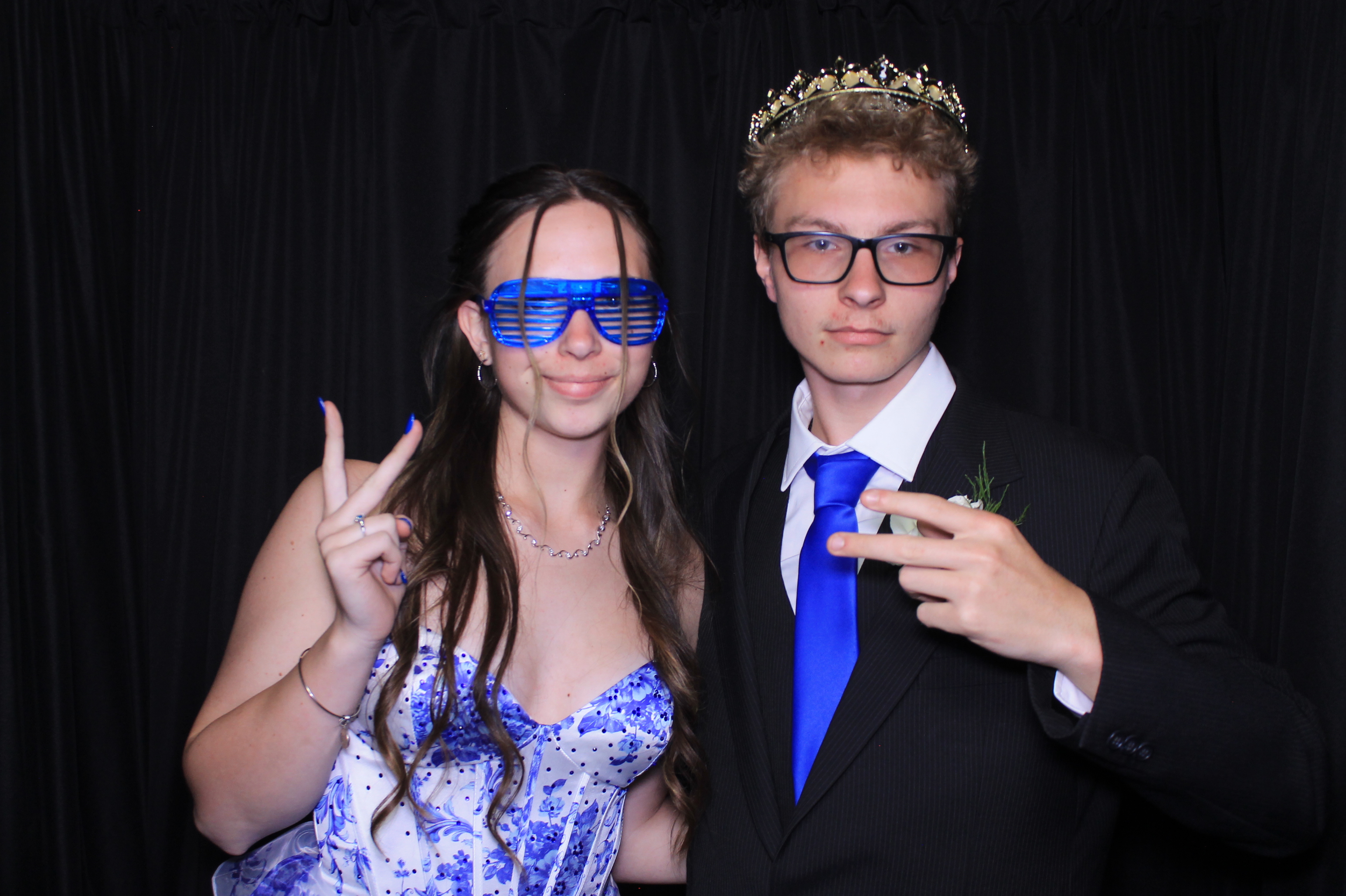 Carroll HS Prom | View more photos from the event at gallery.photoboothcincy.com/u/PhotoBoothCincy/Carroll-HS-Prom-1
