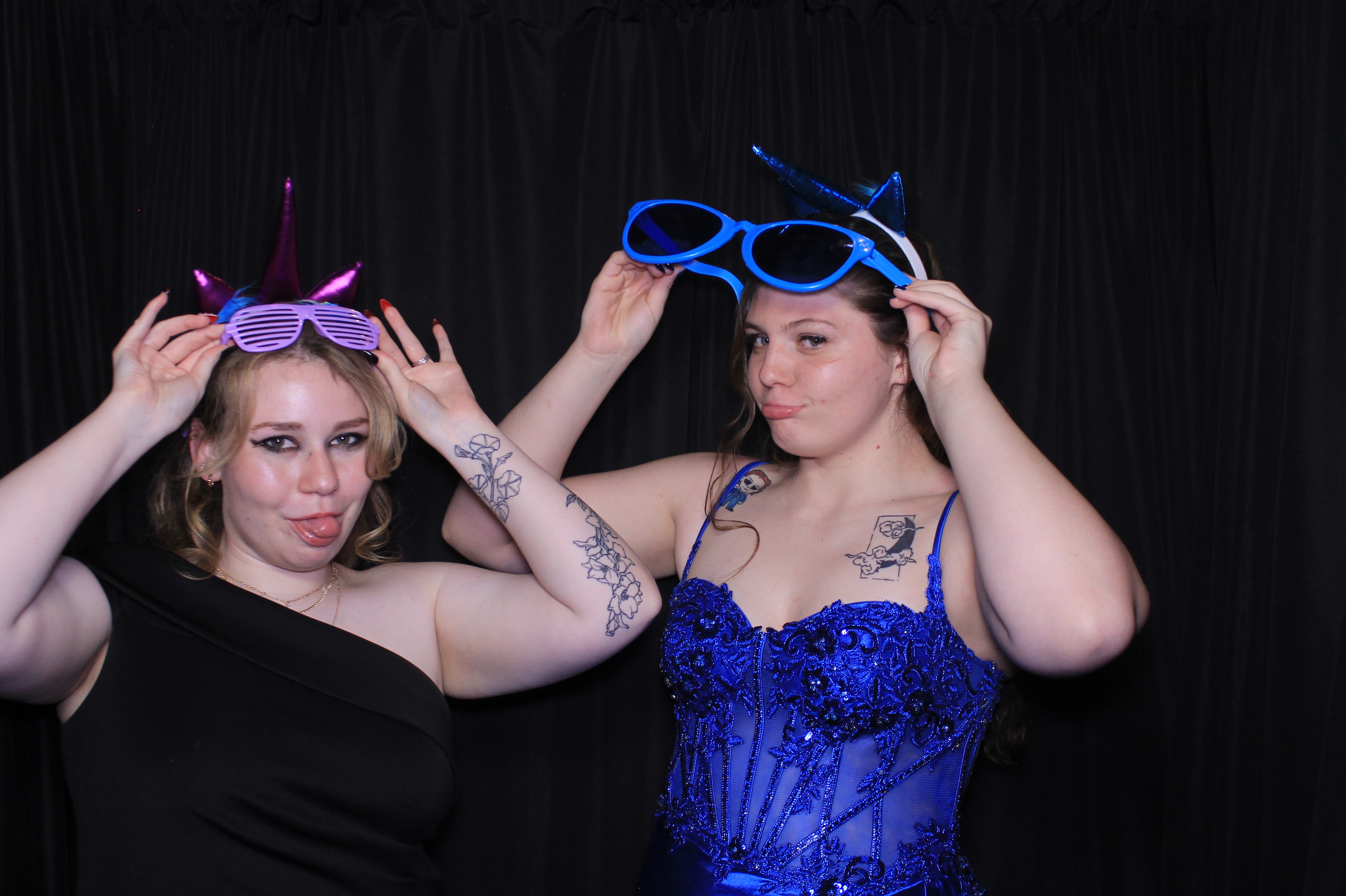 Carroll HS Prom | View more photos from the event at gallery.photoboothcincy.com/u/PhotoBoothCincy/Carroll-HS-Prom-1
