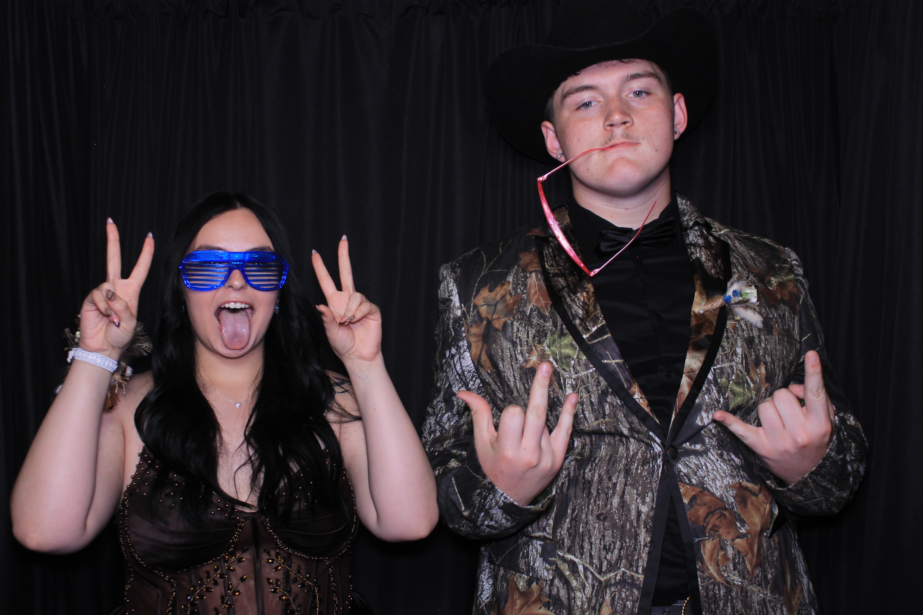 Carroll HS Prom | View more photos from the event at gallery.photoboothcincy.com/u/PhotoBoothCincy/Carroll-HS-Prom-1