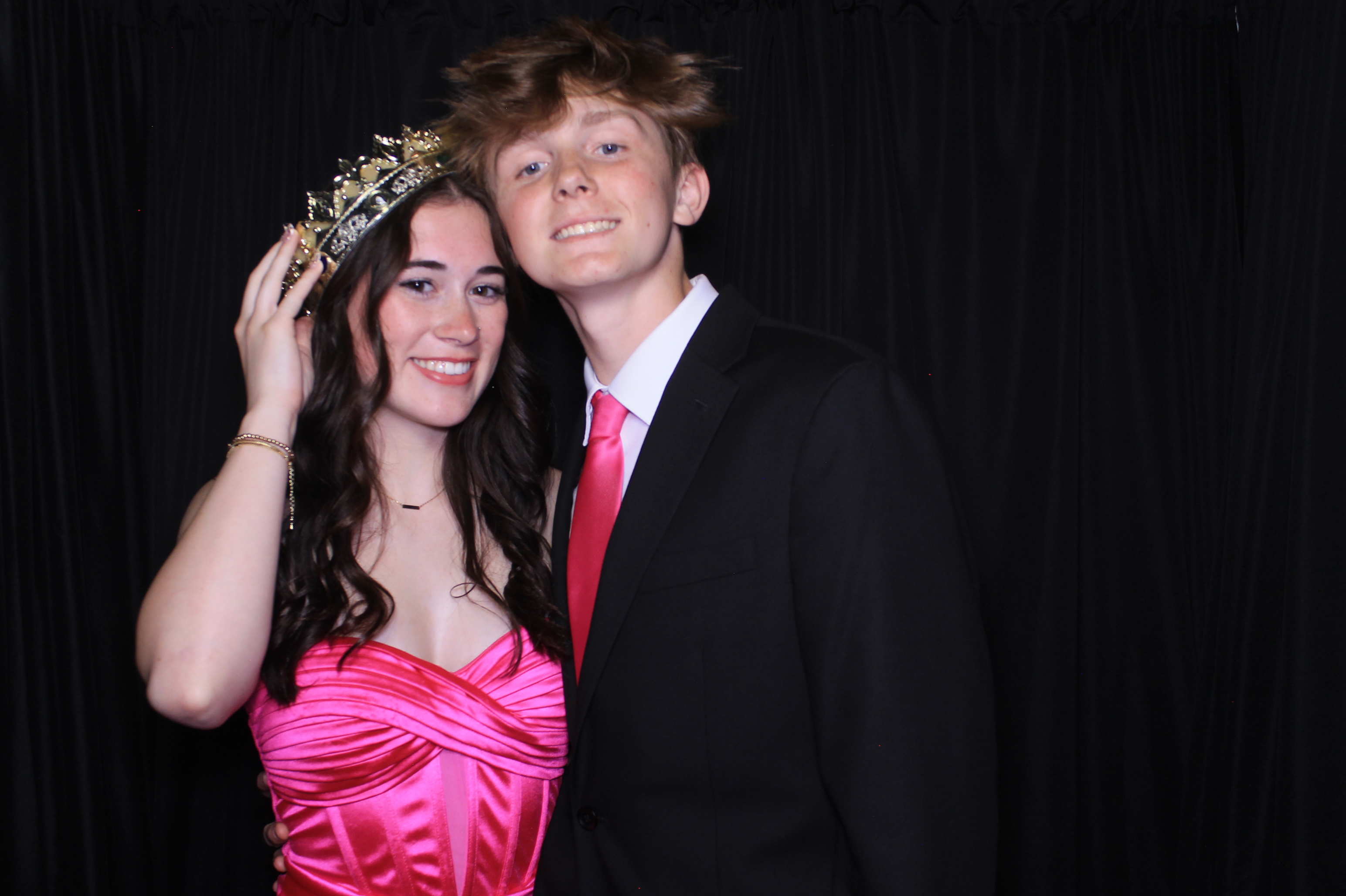 Carroll HS Prom | View more photos from the event at gallery.photoboothcincy.com/u/PhotoBoothCincy/Carroll-HS-Prom-1