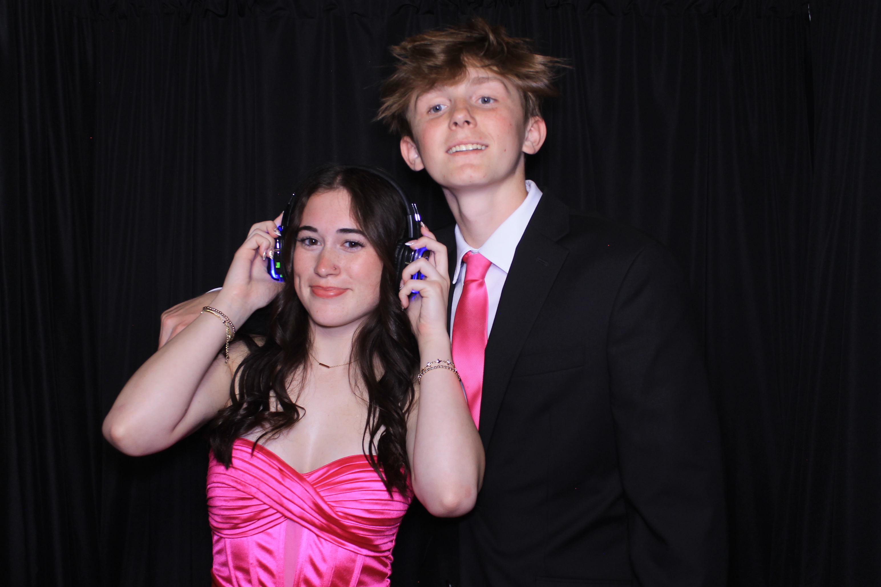 Carroll HS Prom | View more photos from the event at gallery.photoboothcincy.com/u/PhotoBoothCincy/Carroll-HS-Prom-1
