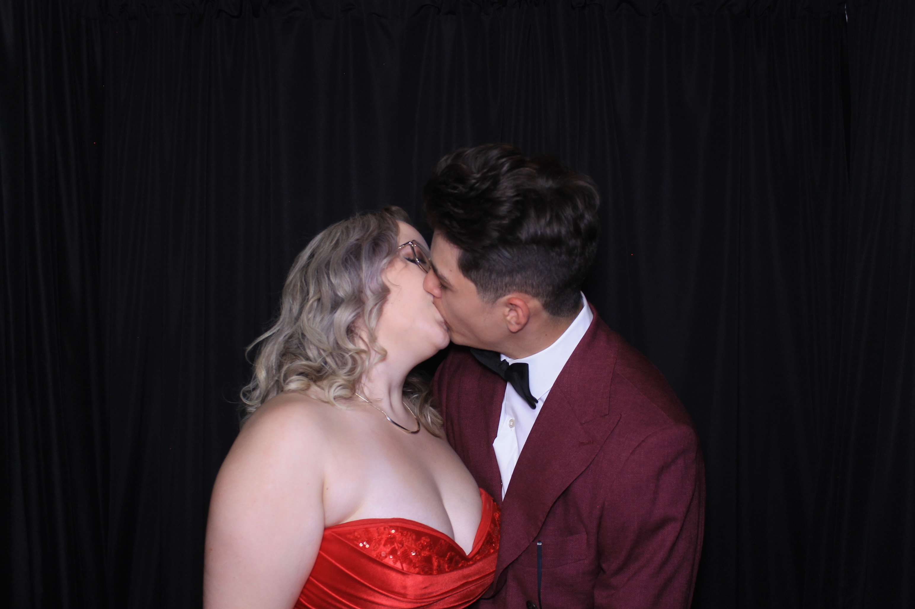 Carroll HS Prom | View more photos from the event at gallery.photoboothcincy.com/u/PhotoBoothCincy/Carroll-HS-Prom-1