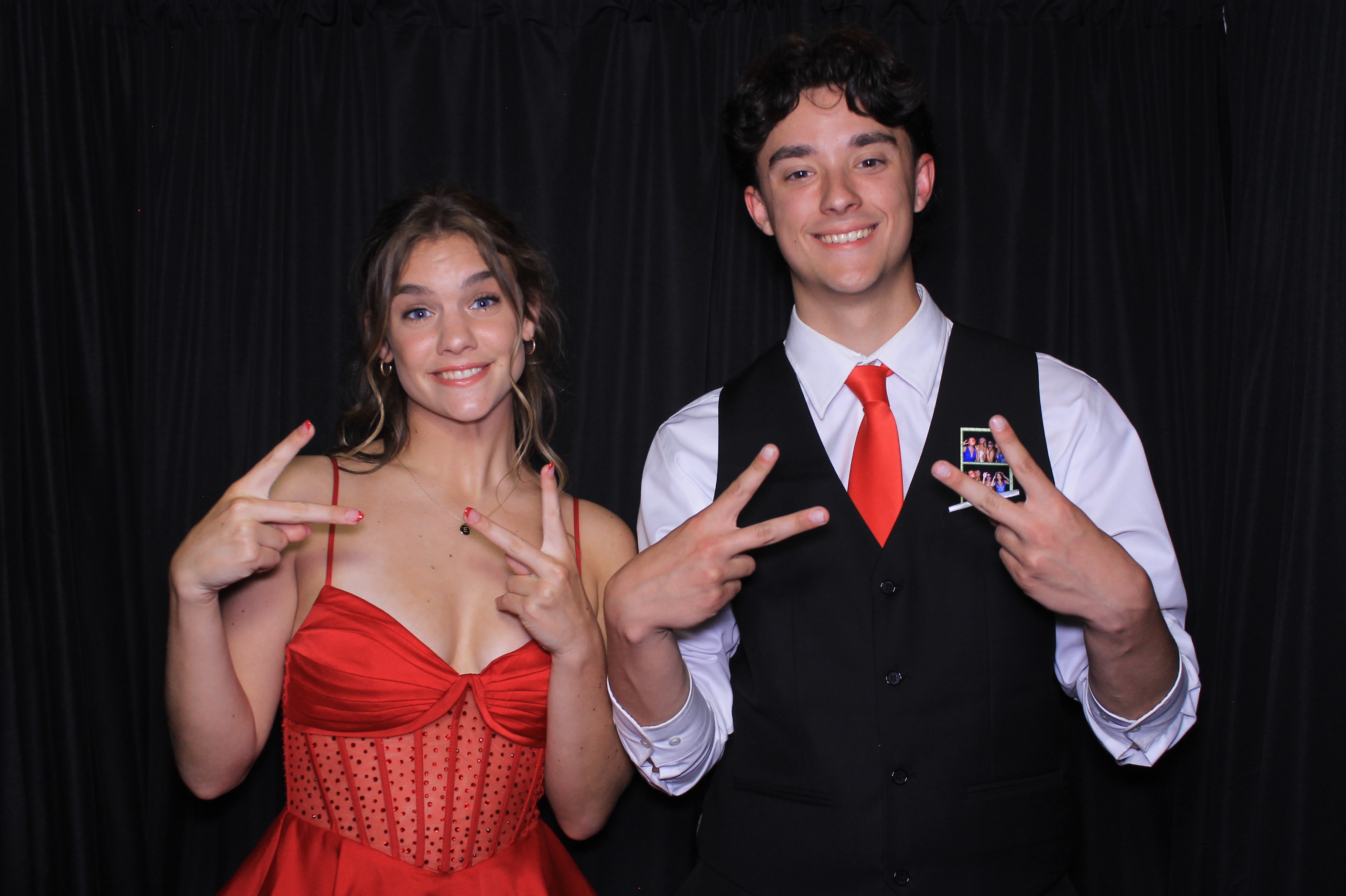 Carroll HS Prom | View more photos from the event at gallery.photoboothcincy.com/u/PhotoBoothCincy/Carroll-HS-Prom-1