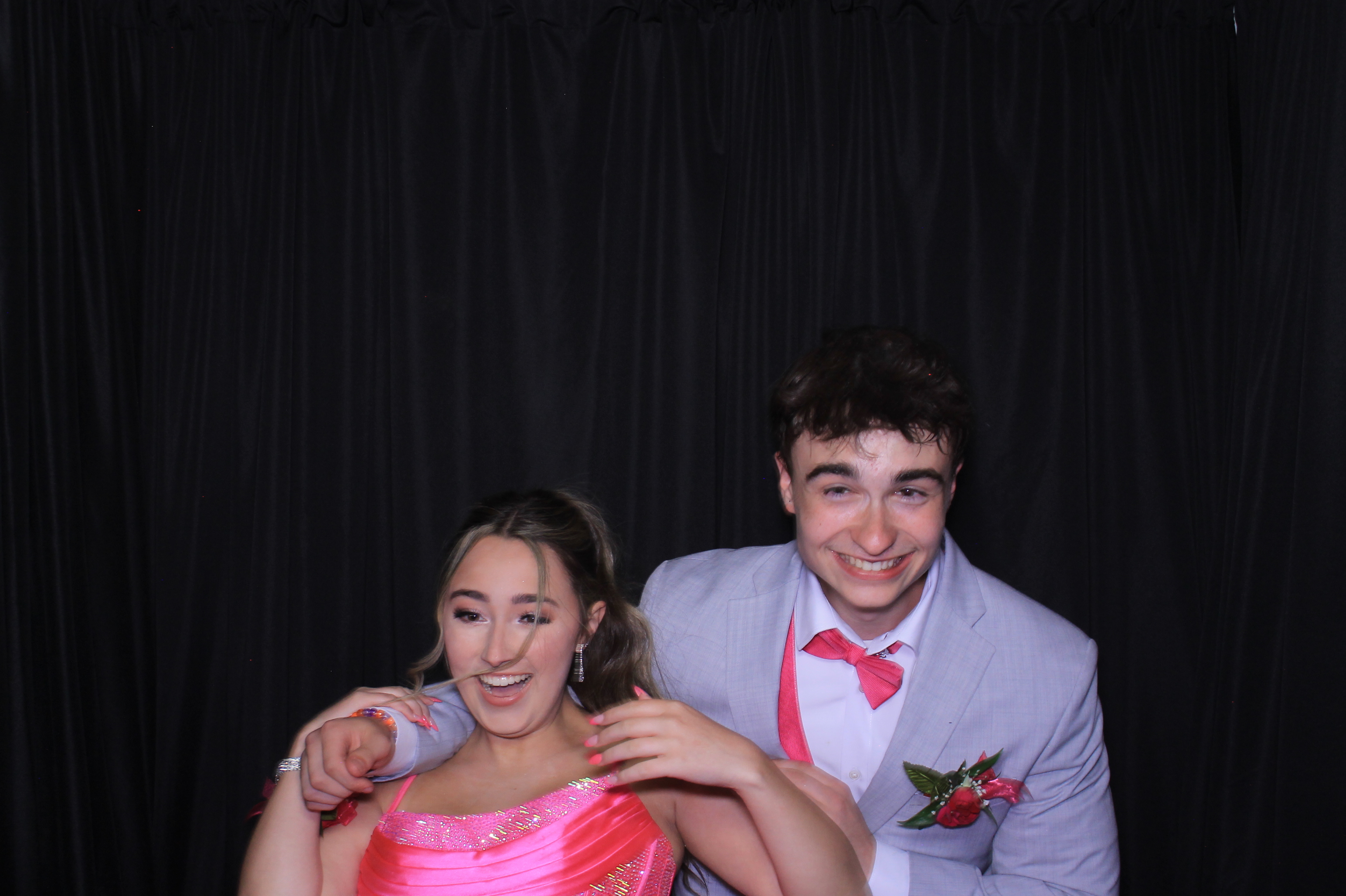Carroll HS Prom | View more photos from the event at gallery.photoboothcincy.com/u/PhotoBoothCincy/Carroll-HS-Prom-1
