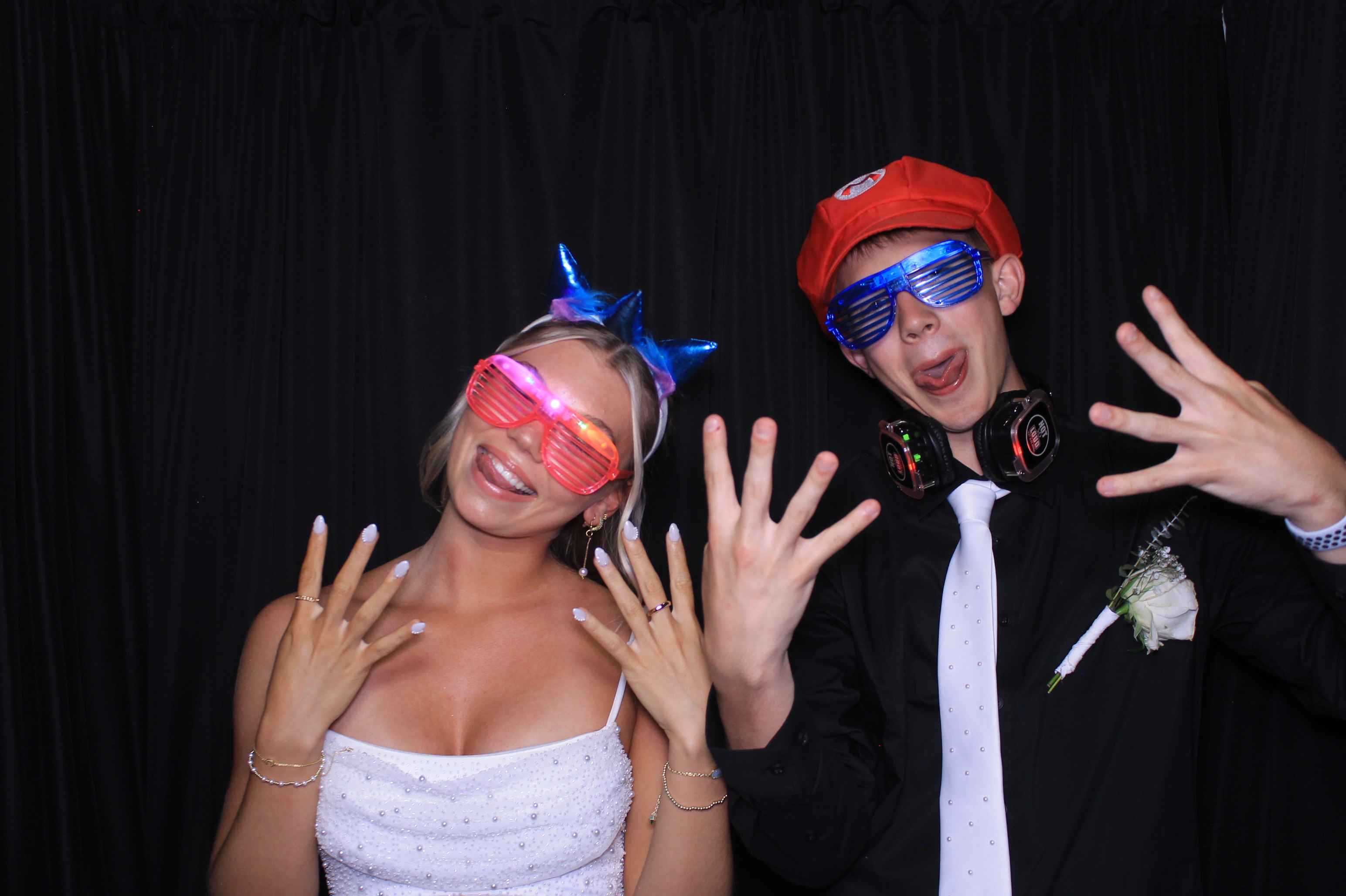 Carroll HS Prom | View more photos from the event at gallery.photoboothcincy.com/u/PhotoBoothCincy/Carroll-HS-Prom-1