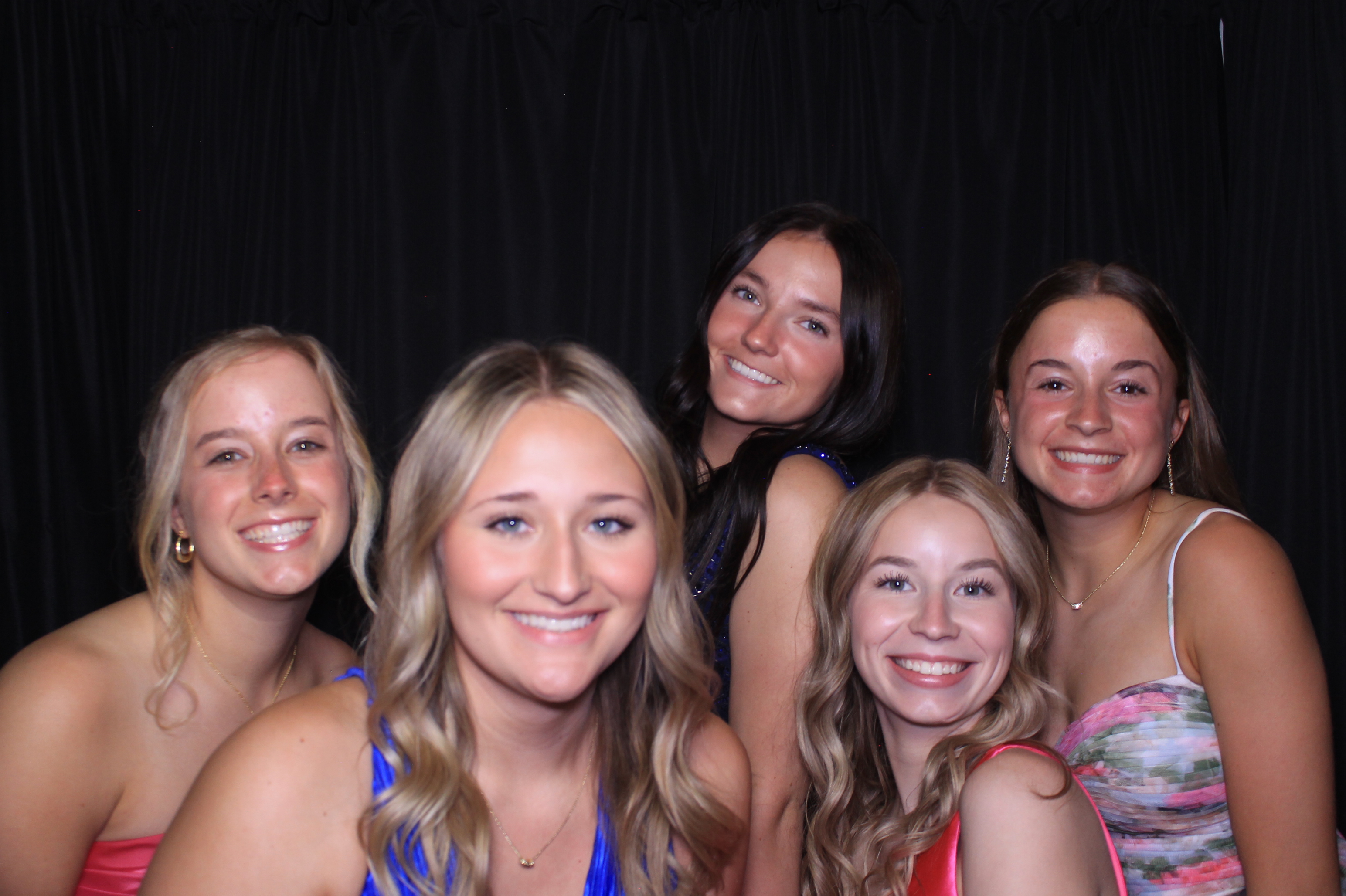Carroll HS Prom | View more photos from the event at gallery.photoboothcincy.com/u/PhotoBoothCincy/Carroll-HS-Prom-1