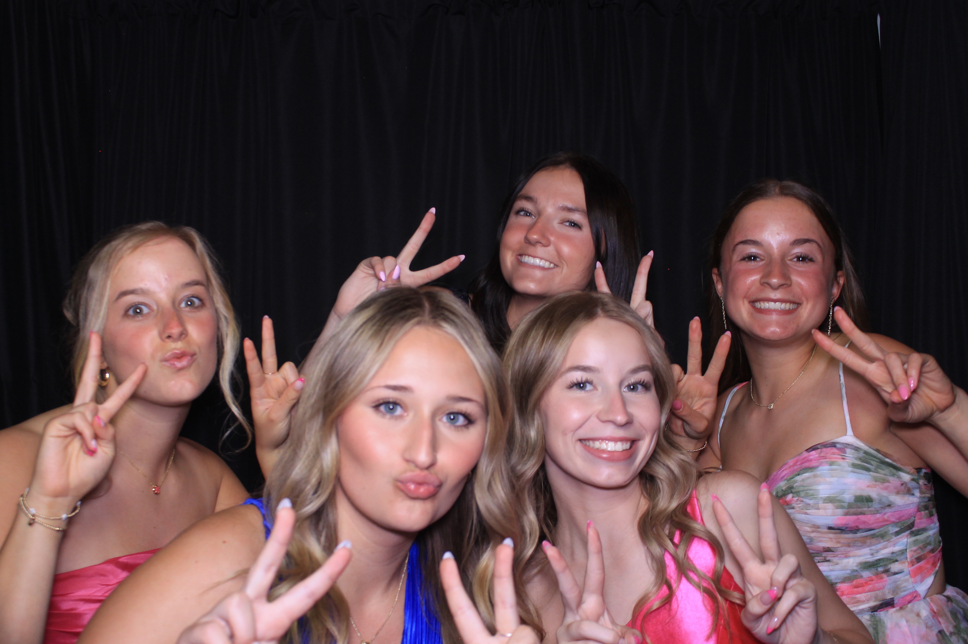 Carroll HS Prom | View more photos from the event at gallery.photoboothcincy.com/u/PhotoBoothCincy/Carroll-HS-Prom-1