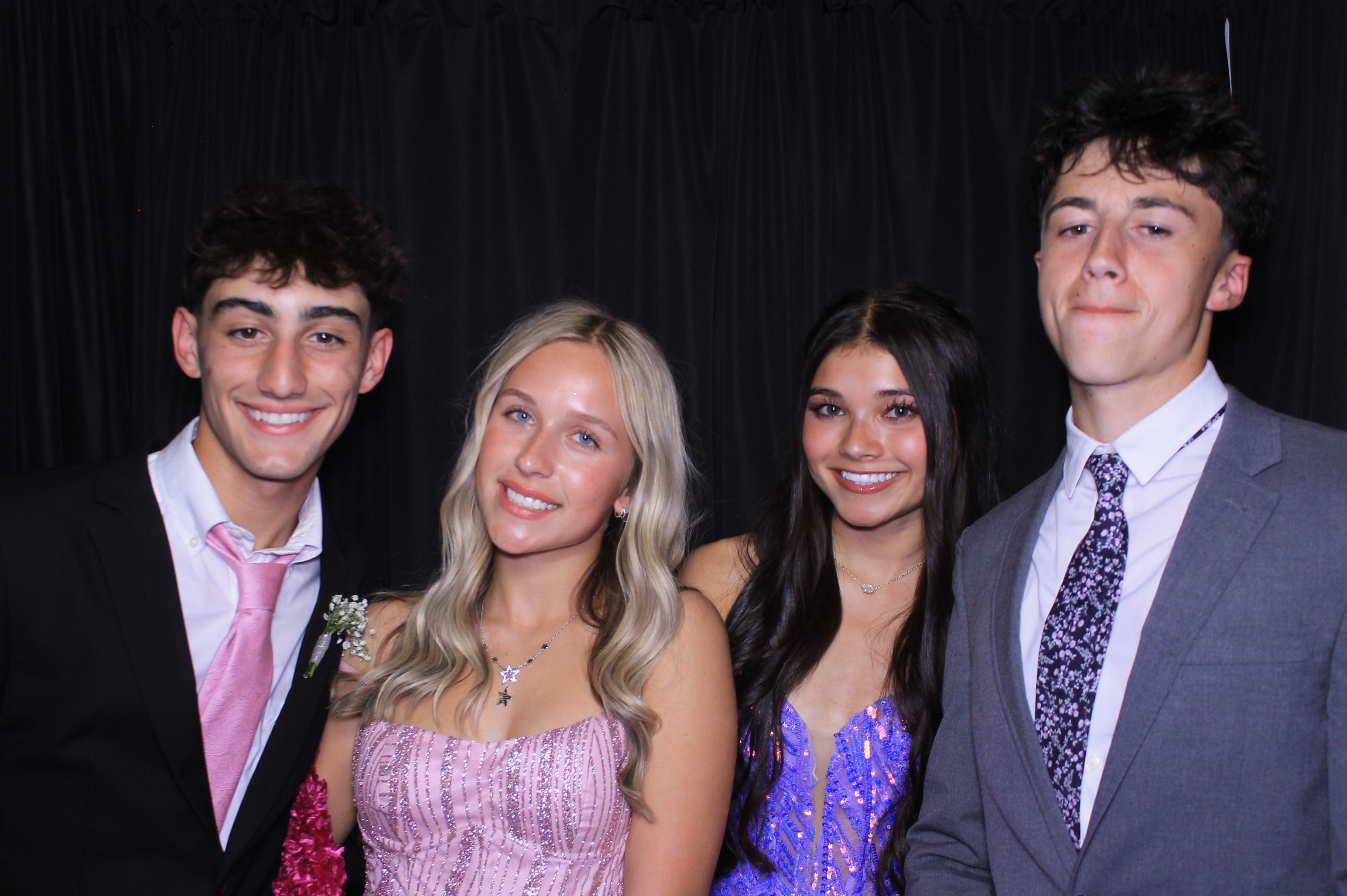Carroll HS Prom | View more photos from the event at gallery.photoboothcincy.com/u/PhotoBoothCincy/Carroll-HS-Prom-1