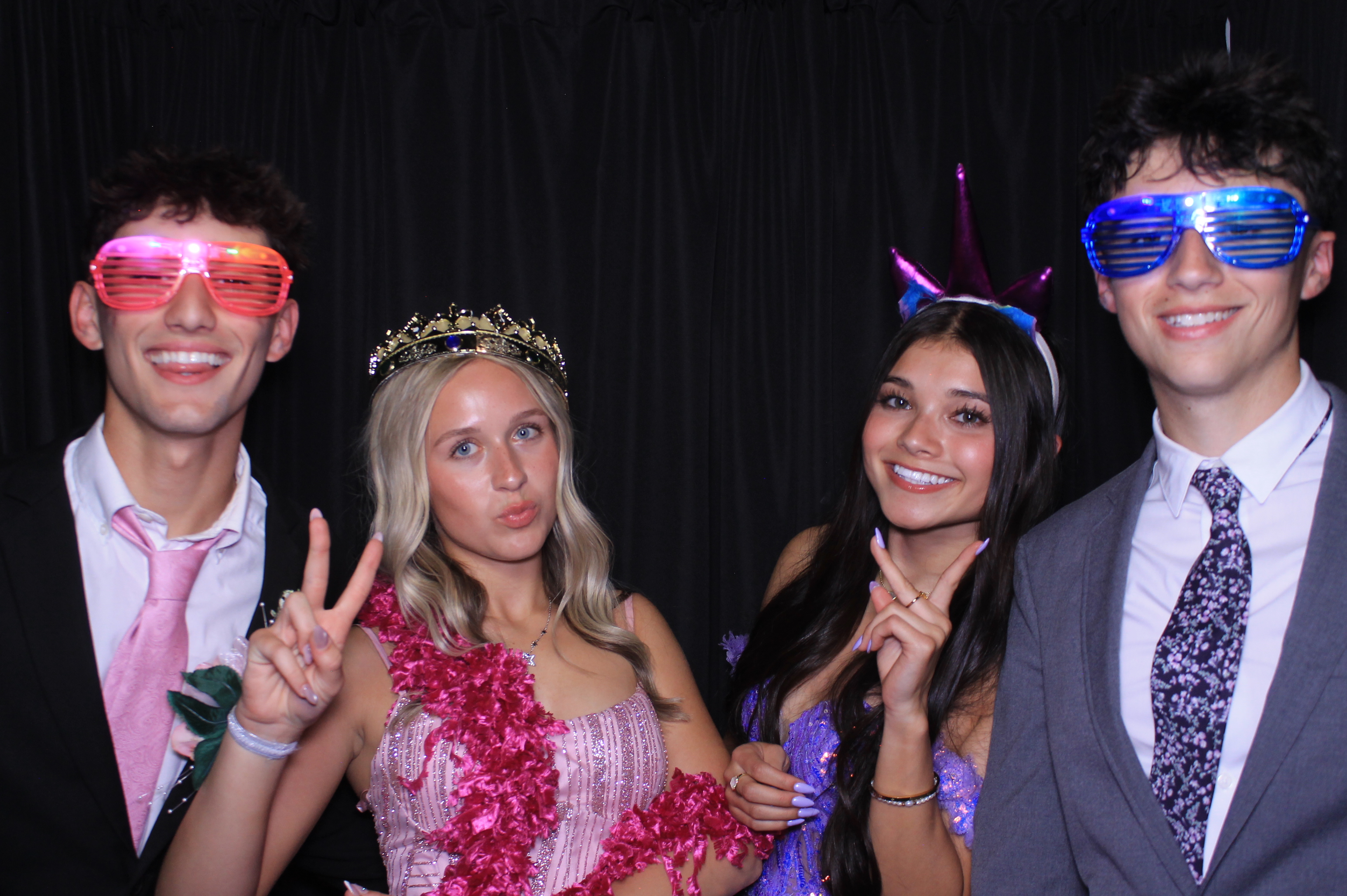 Carroll HS Prom | View more photos from the event at gallery.photoboothcincy.com/u/PhotoBoothCincy/Carroll-HS-Prom-1