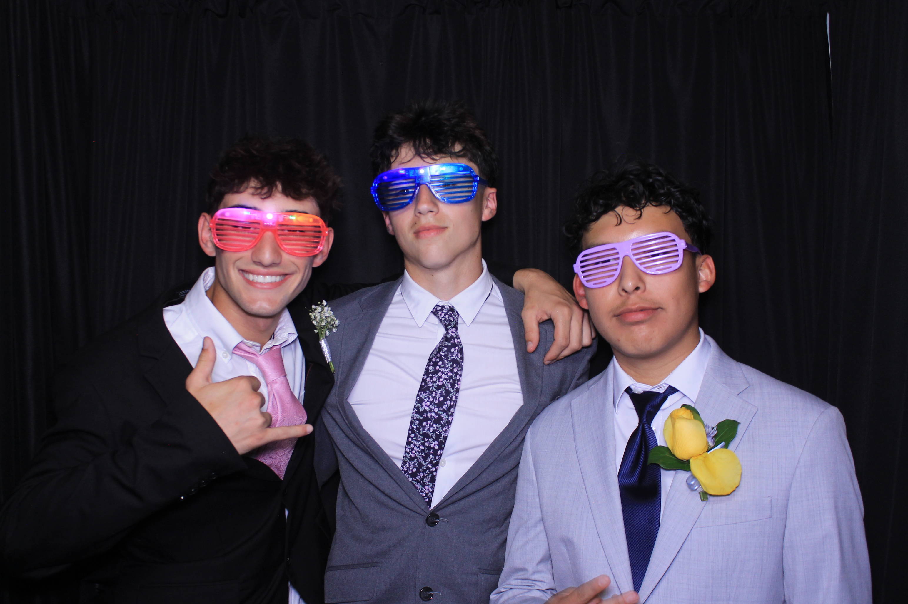 Carroll HS Prom | View more photos from the event at gallery.photoboothcincy.com/u/PhotoBoothCincy/Carroll-HS-Prom-1