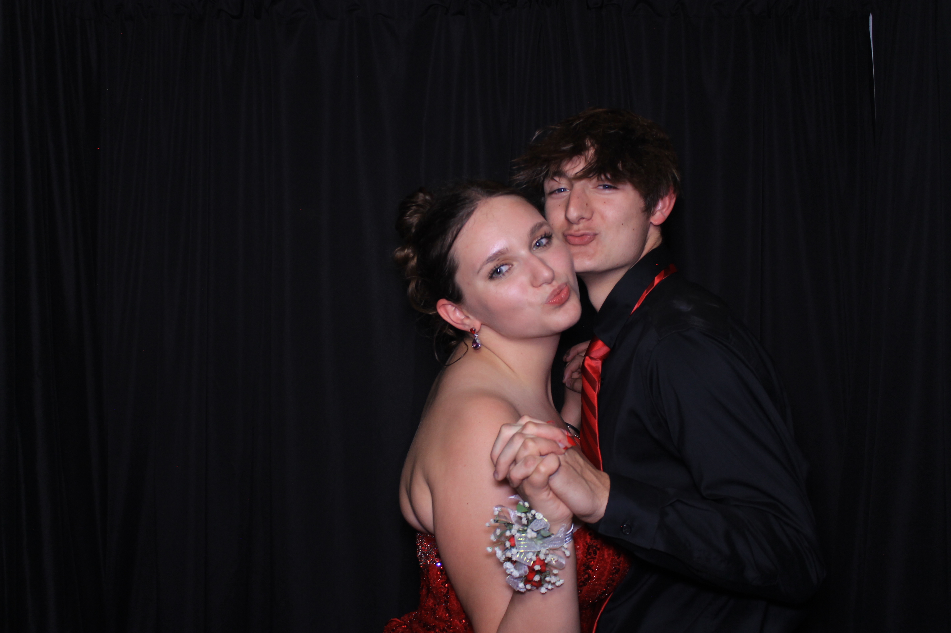 Carroll HS Prom | View more photos from the event at gallery.photoboothcincy.com/u/PhotoBoothCincy/Carroll-HS-Prom-1