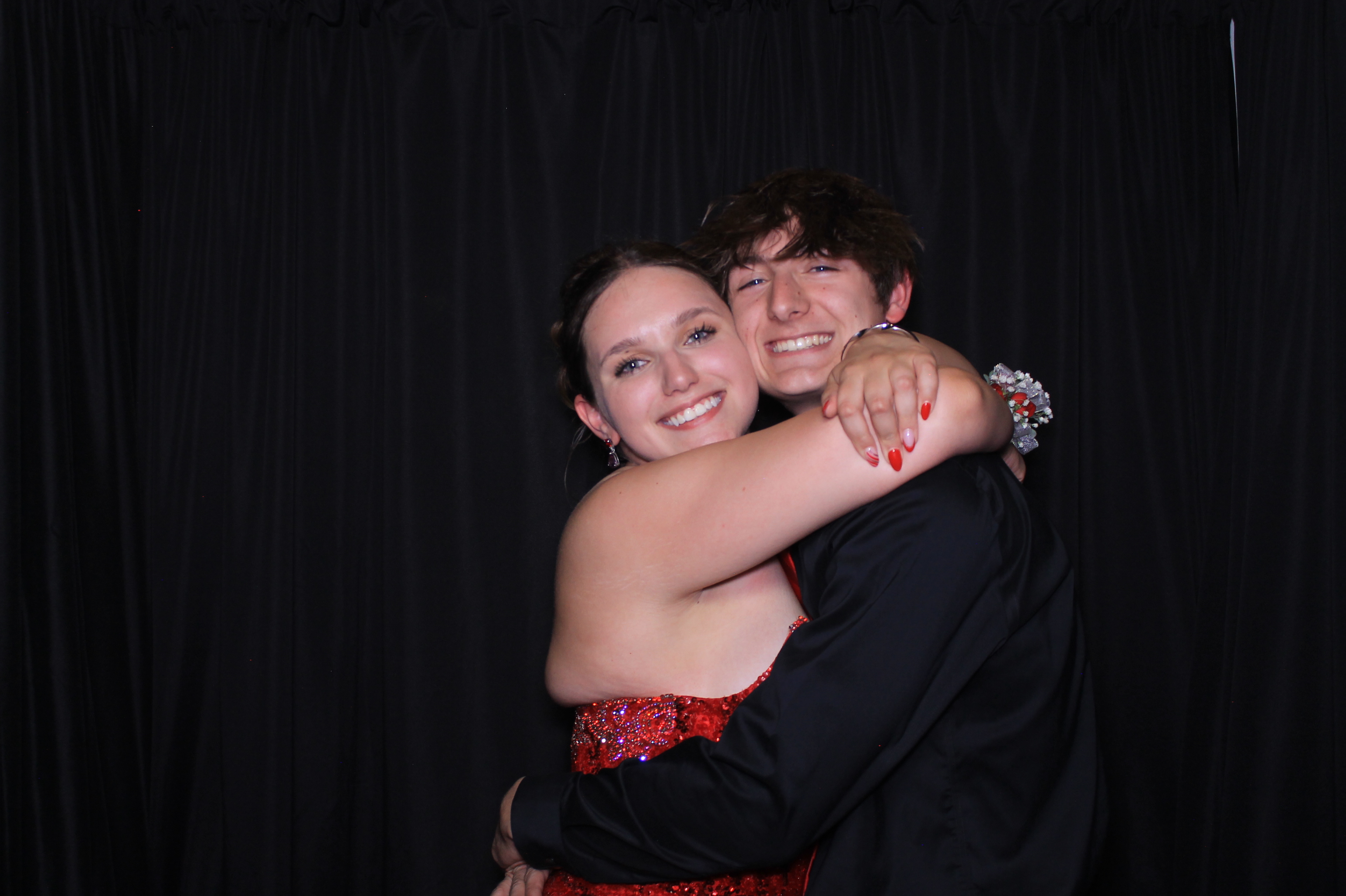 Carroll HS Prom | View more photos from the event at gallery.photoboothcincy.com/u/PhotoBoothCincy/Carroll-HS-Prom-1