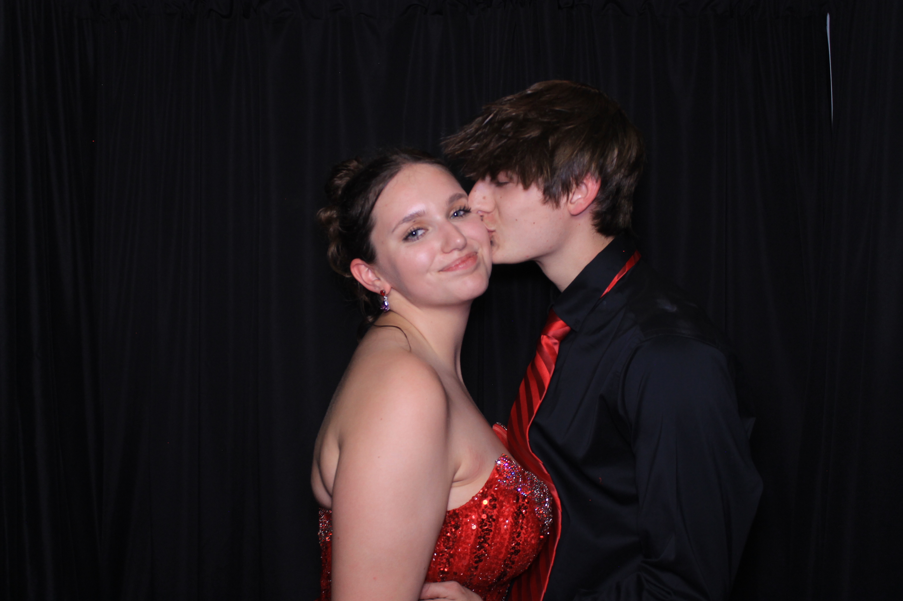 Carroll HS Prom | View more photos from the event at gallery.photoboothcincy.com/u/PhotoBoothCincy/Carroll-HS-Prom-1