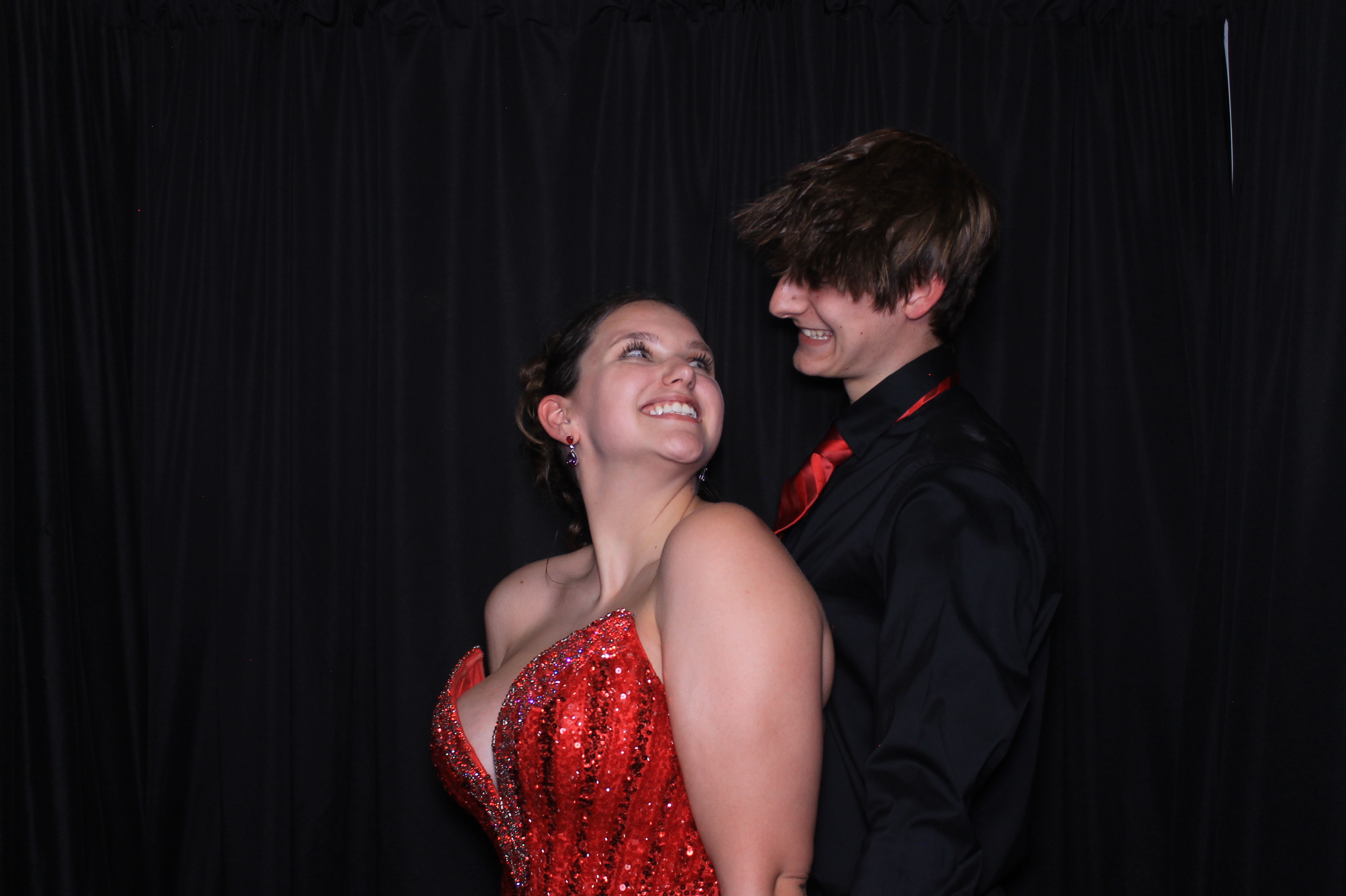 Carroll HS Prom | View more photos from the event at gallery.photoboothcincy.com/u/PhotoBoothCincy/Carroll-HS-Prom-1