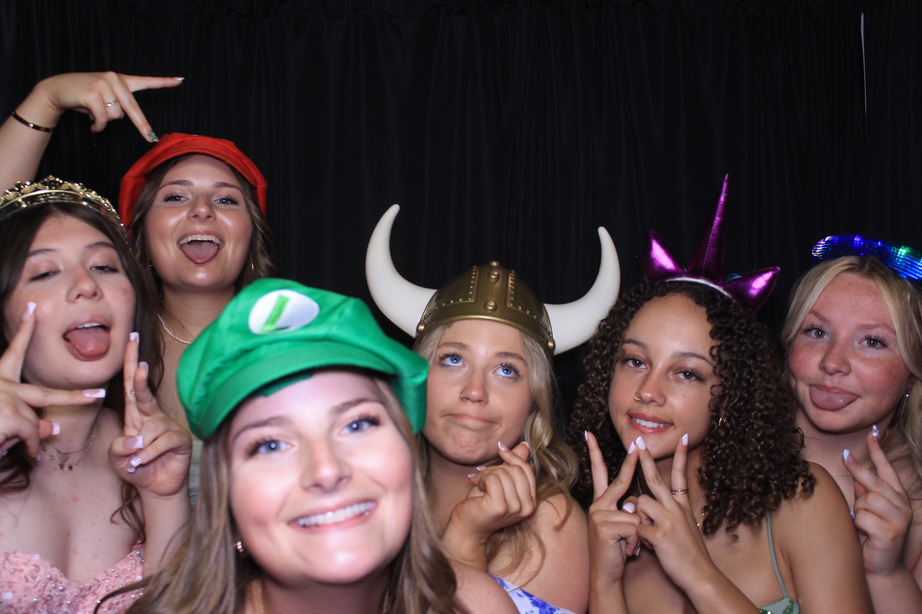 Carroll HS Prom | View more photos from the event at gallery.photoboothcincy.com/u/PhotoBoothCincy/Carroll-HS-Prom-1