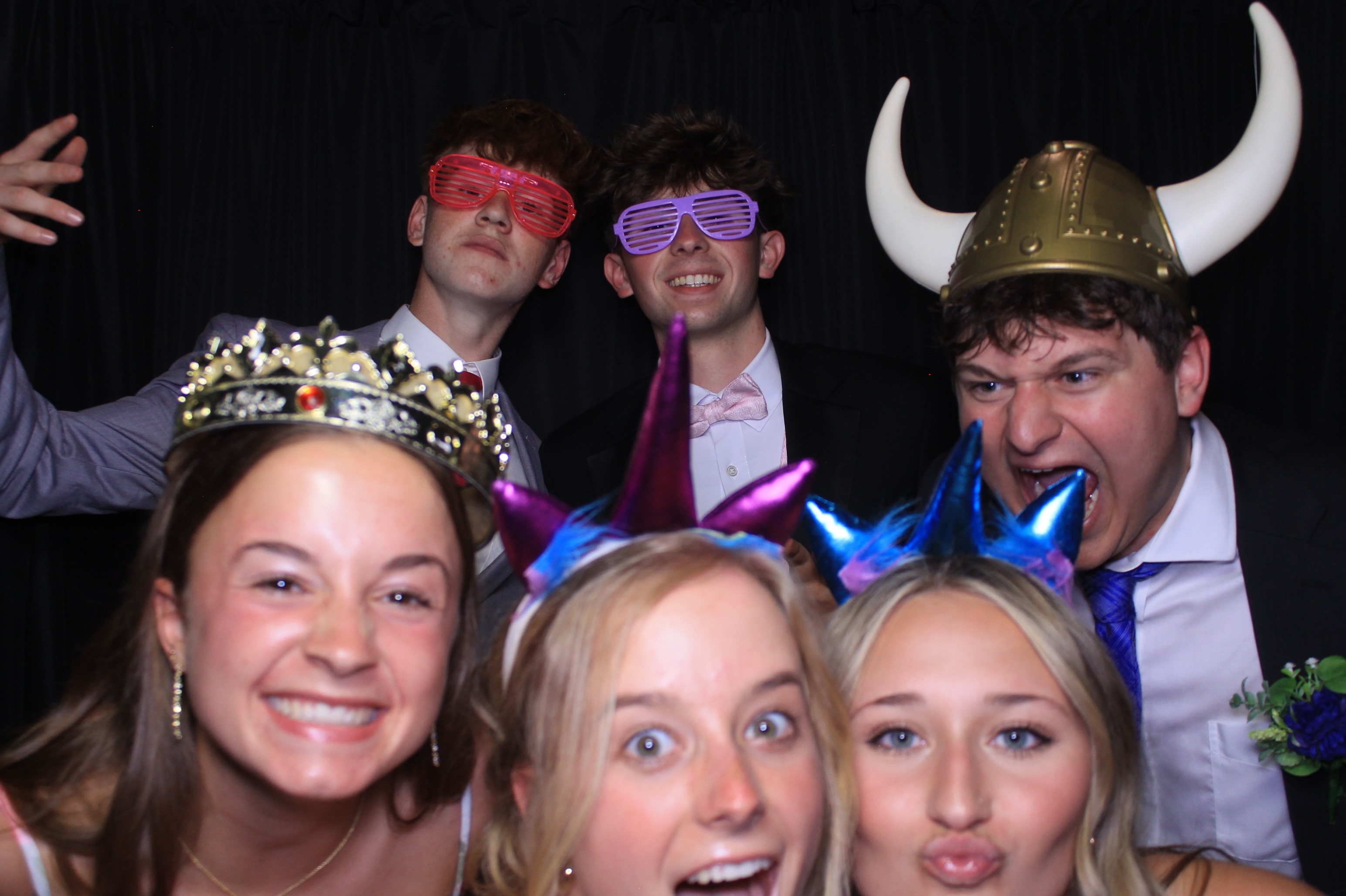 Carroll HS Prom | View more photos from the event at gallery.photoboothcincy.com/u/PhotoBoothCincy/Carroll-HS-Prom-1