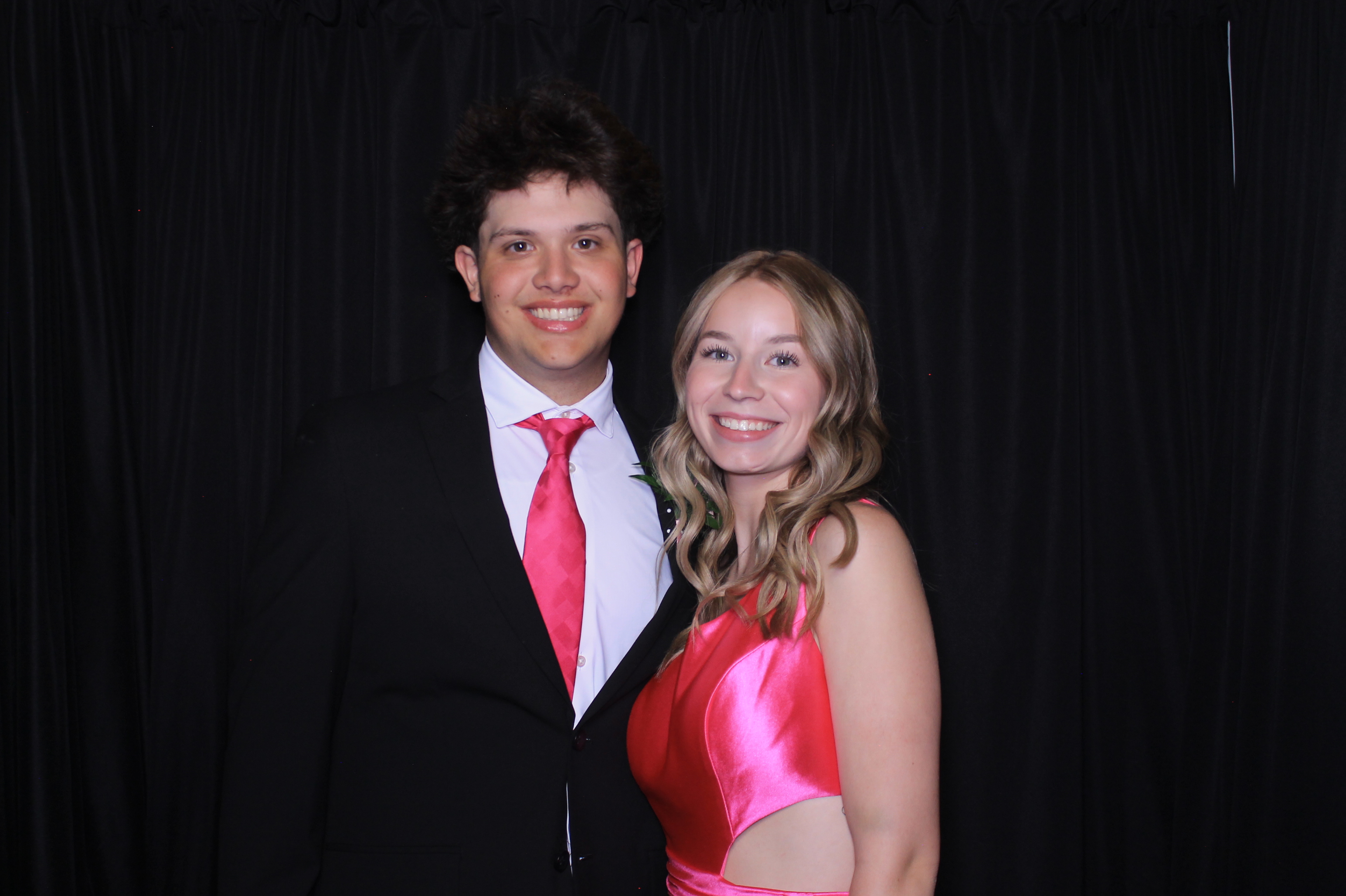 Carroll HS Prom | View more photos from the event at gallery.photoboothcincy.com/u/PhotoBoothCincy/Carroll-HS-Prom-1