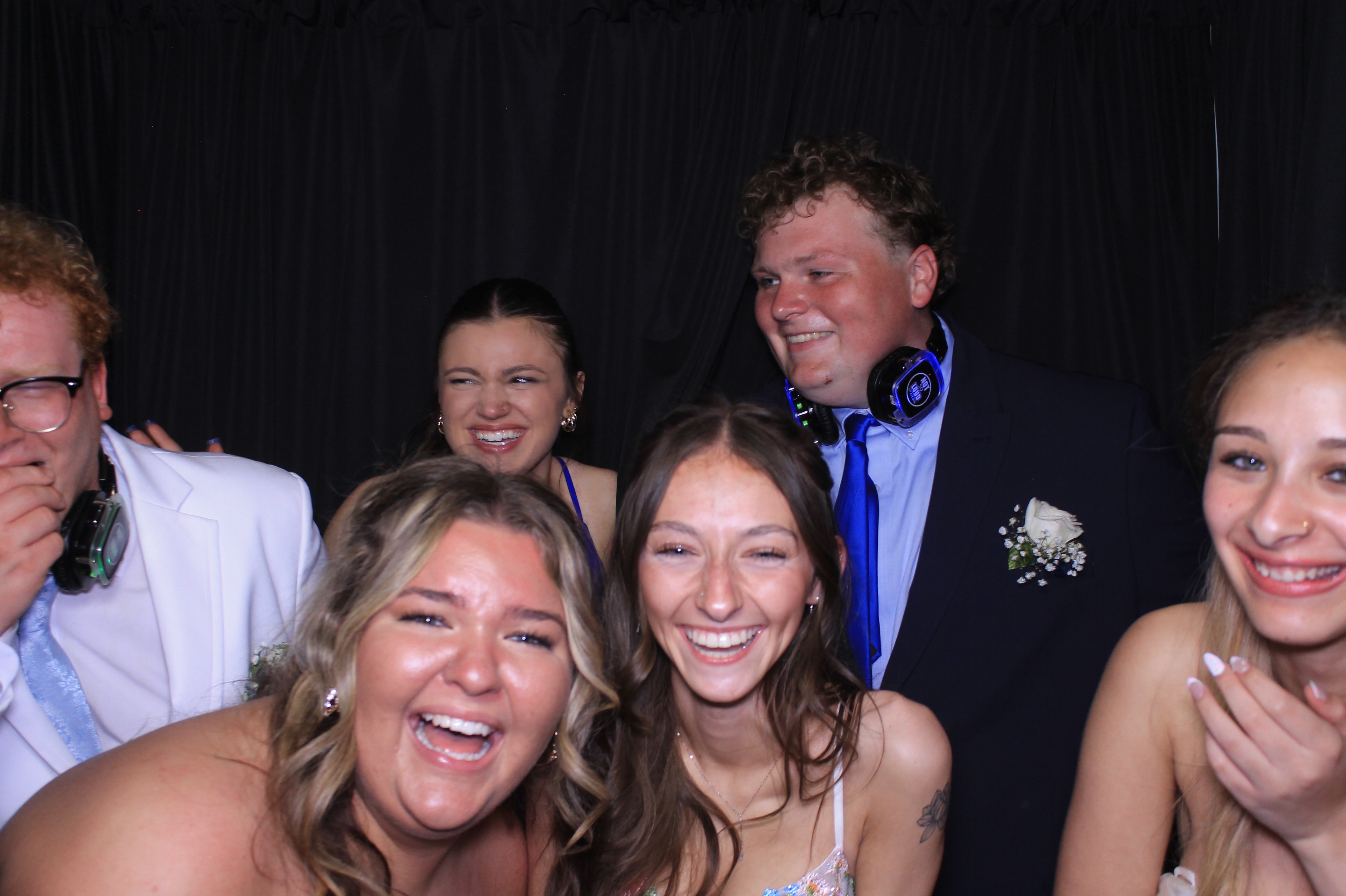 Carroll HS Prom | View more photos from the event at gallery.photoboothcincy.com/u/PhotoBoothCincy/Carroll-HS-Prom-1