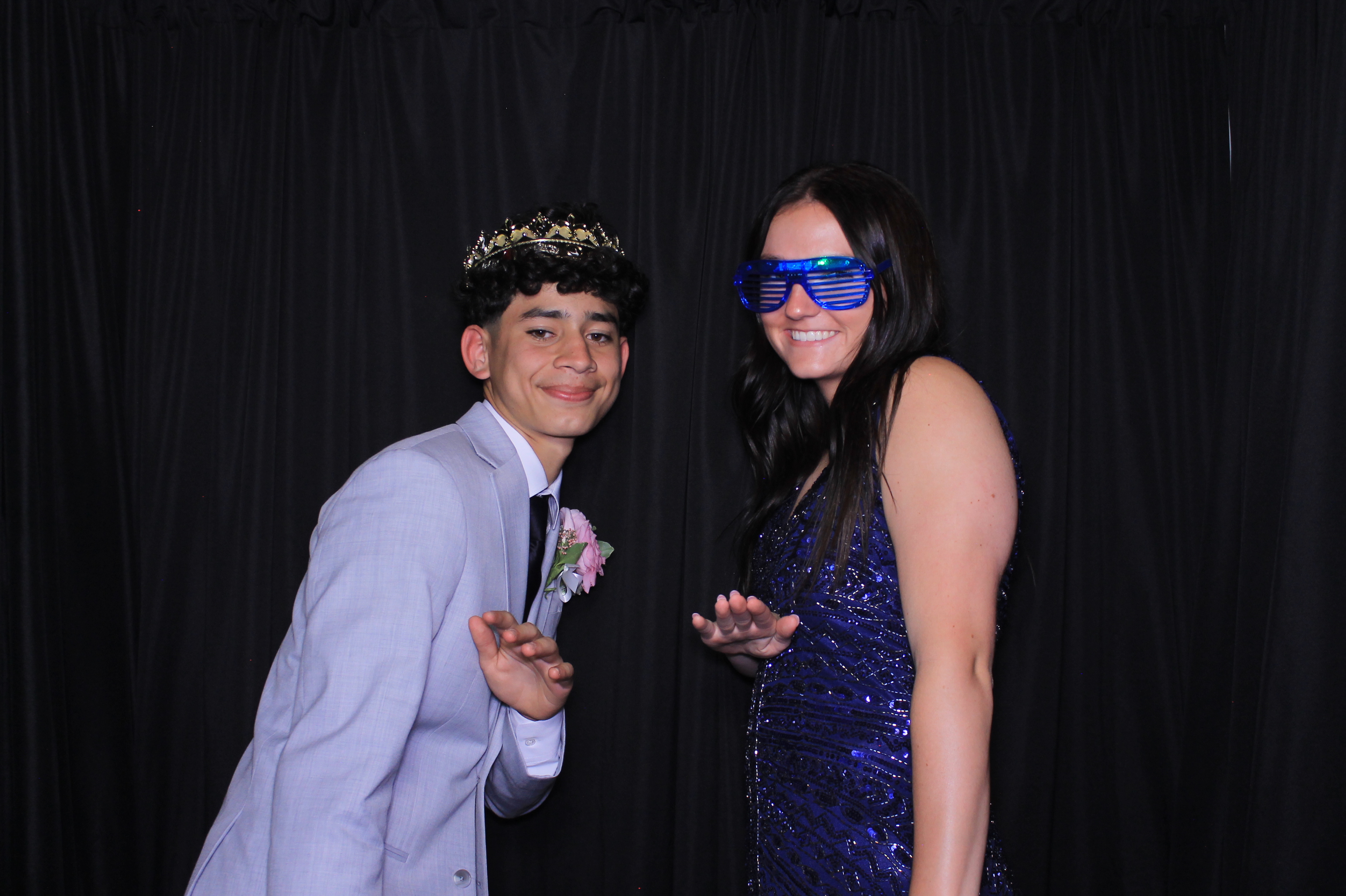 Carroll HS Prom | View more photos from the event at gallery.photoboothcincy.com/u/PhotoBoothCincy/Carroll-HS-Prom-1