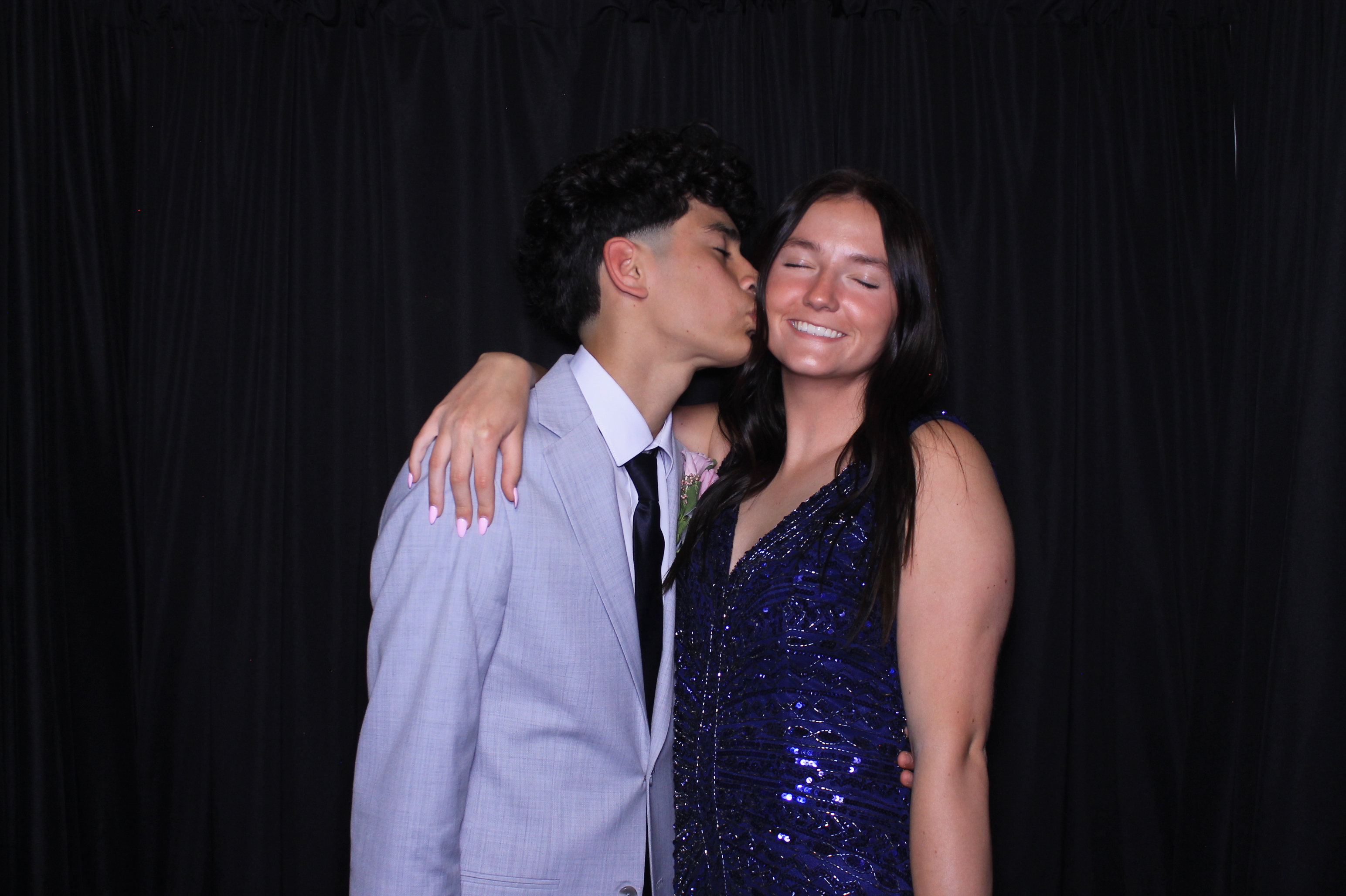 Carroll HS Prom | View more photos from the event at gallery.photoboothcincy.com/u/PhotoBoothCincy/Carroll-HS-Prom-1