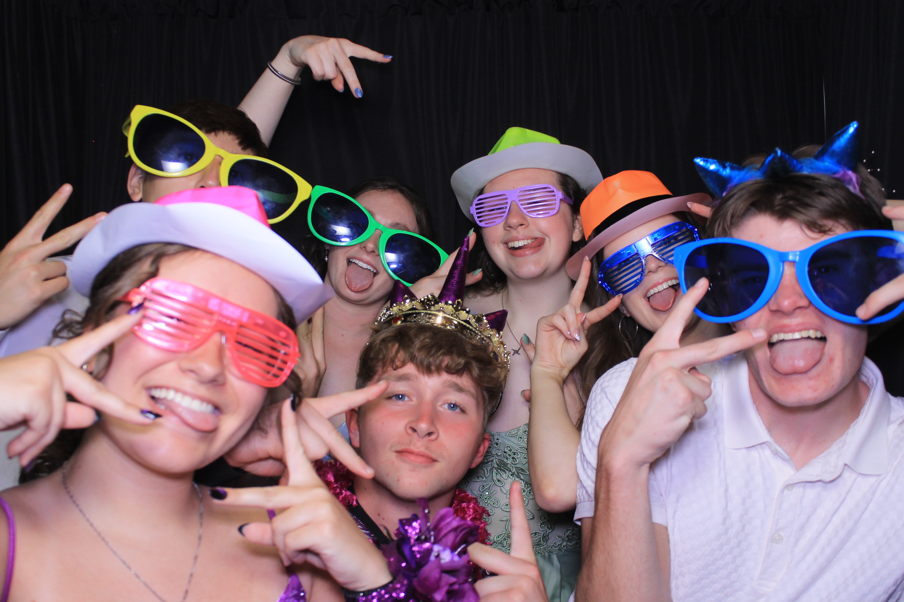 Carroll HS Prom | View more photos from the event at gallery.photoboothcincy.com/u/PhotoBoothCincy/Carroll-HS-Prom-1