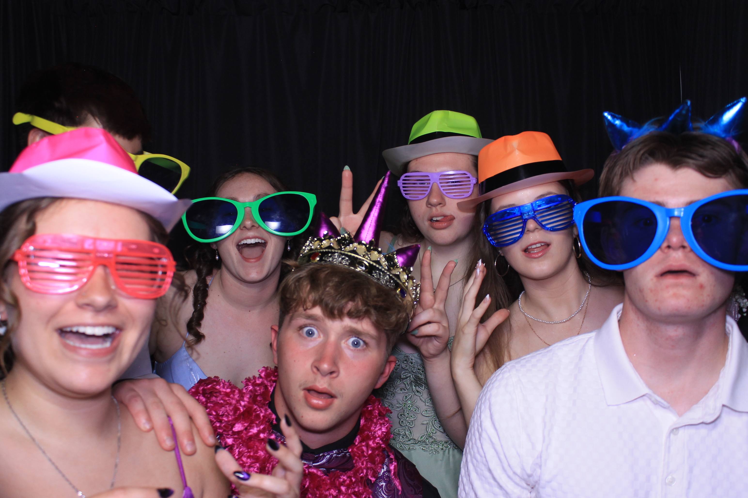 Carroll HS Prom | View more photos from the event at gallery.photoboothcincy.com/u/PhotoBoothCincy/Carroll-HS-Prom-1