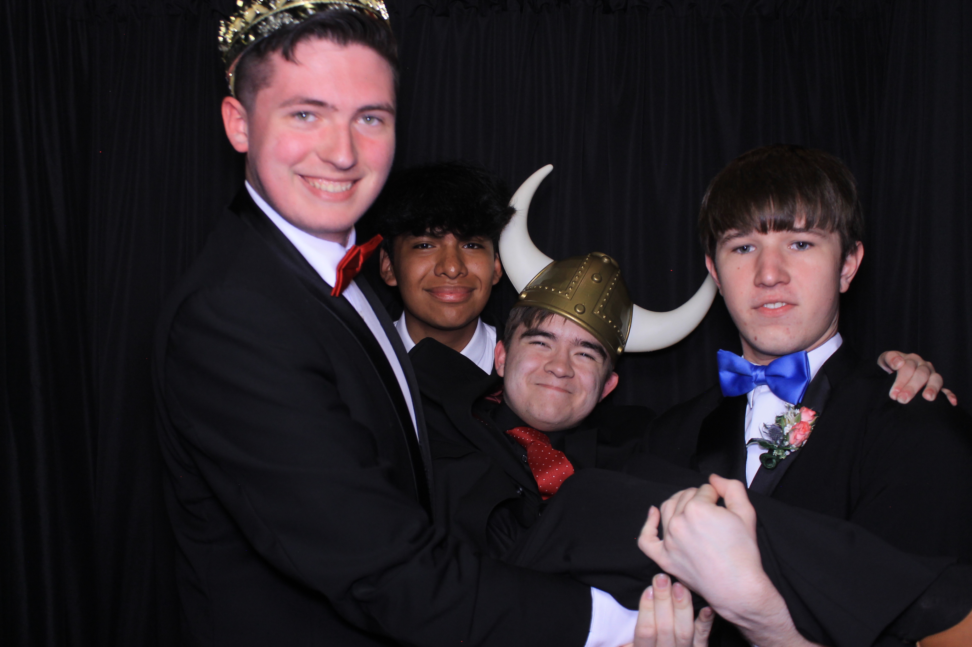Carroll HS Prom | View more photos from the event at gallery.photoboothcincy.com/u/PhotoBoothCincy/Carroll-HS-Prom-1