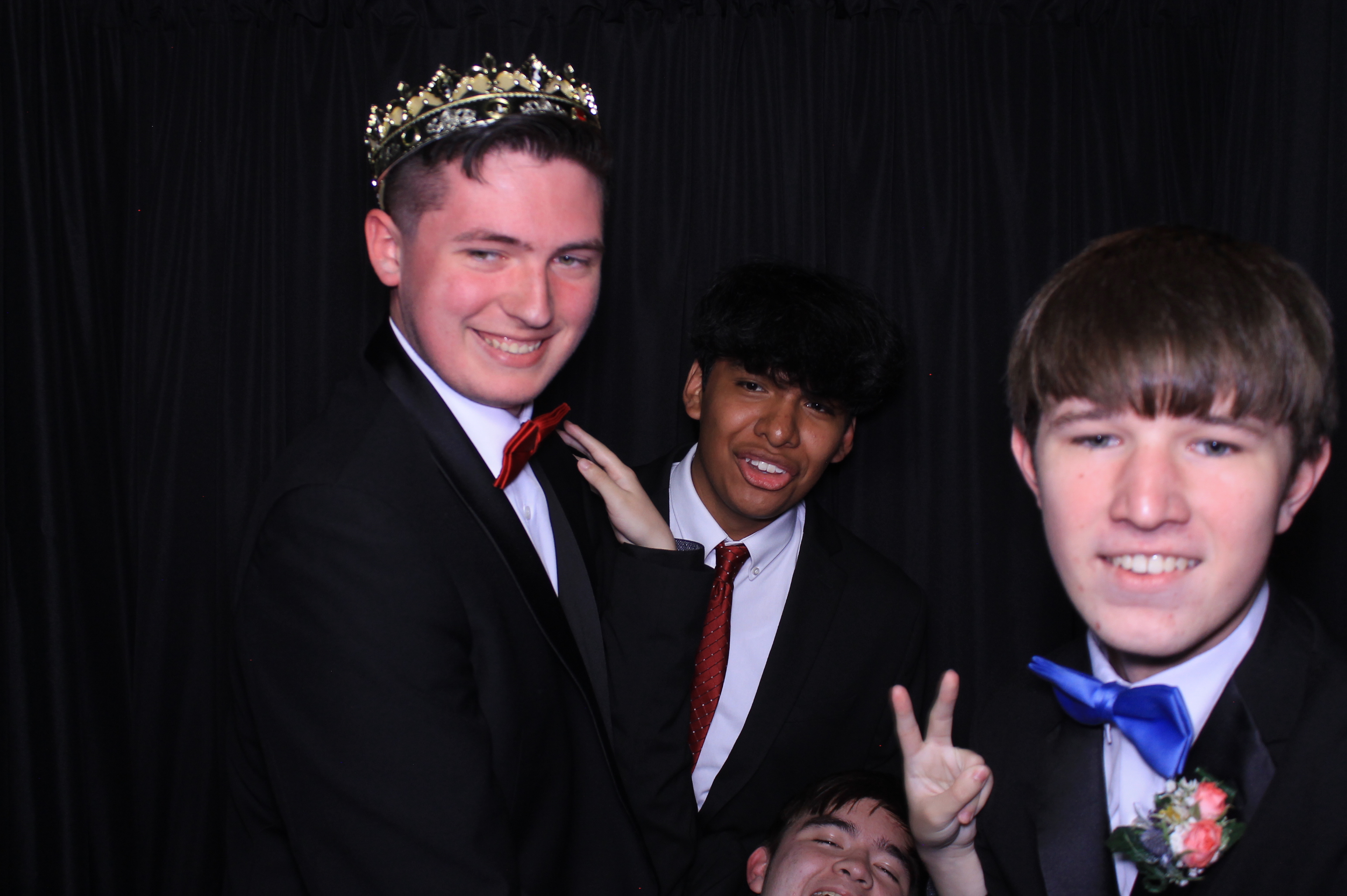 Carroll HS Prom | View more photos from the event at gallery.photoboothcincy.com/u/PhotoBoothCincy/Carroll-HS-Prom-1