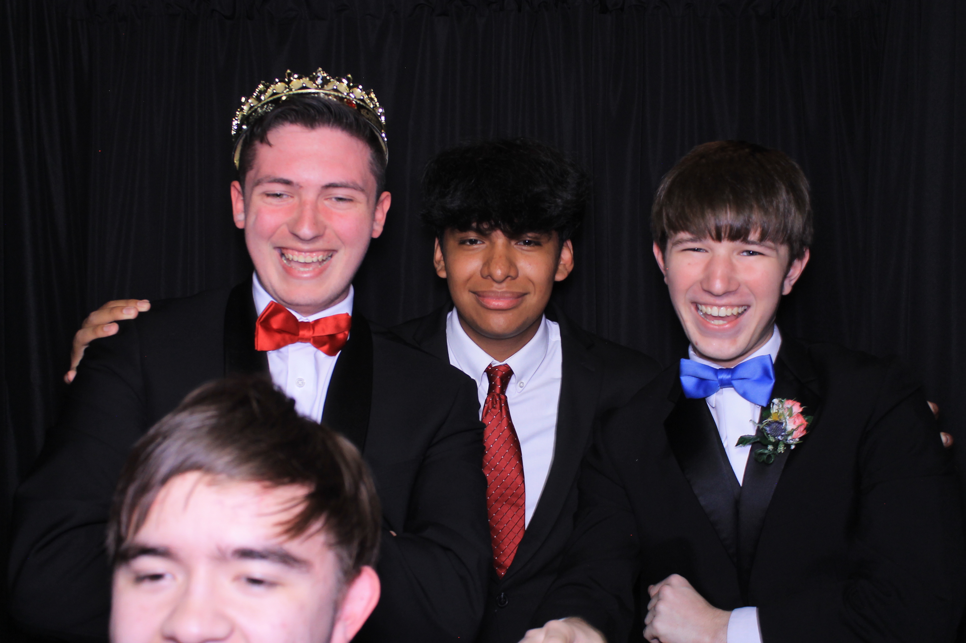Carroll HS Prom | View more photos from the event at gallery.photoboothcincy.com/u/PhotoBoothCincy/Carroll-HS-Prom-1