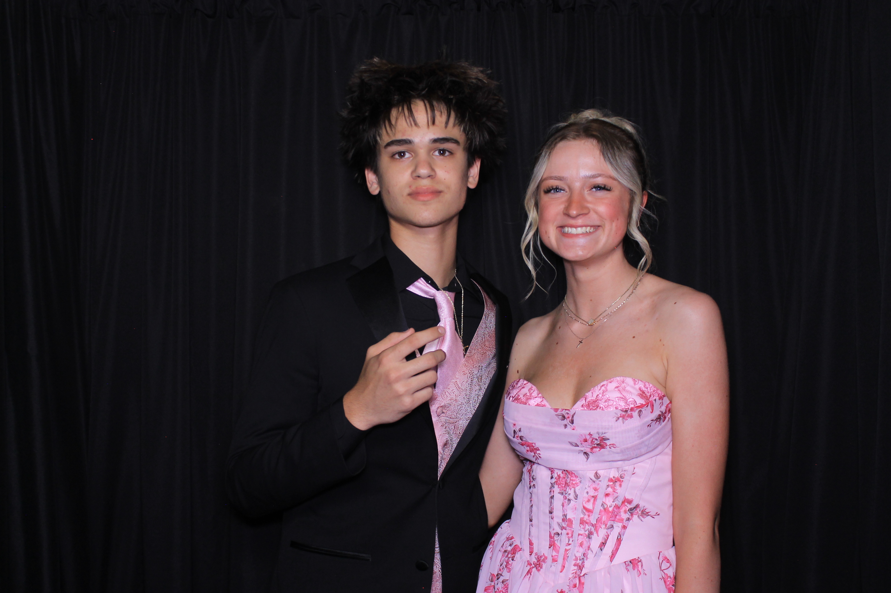Carroll HS Prom | View more photos from the event at gallery.photoboothcincy.com/u/PhotoBoothCincy/Carroll-HS-Prom-1