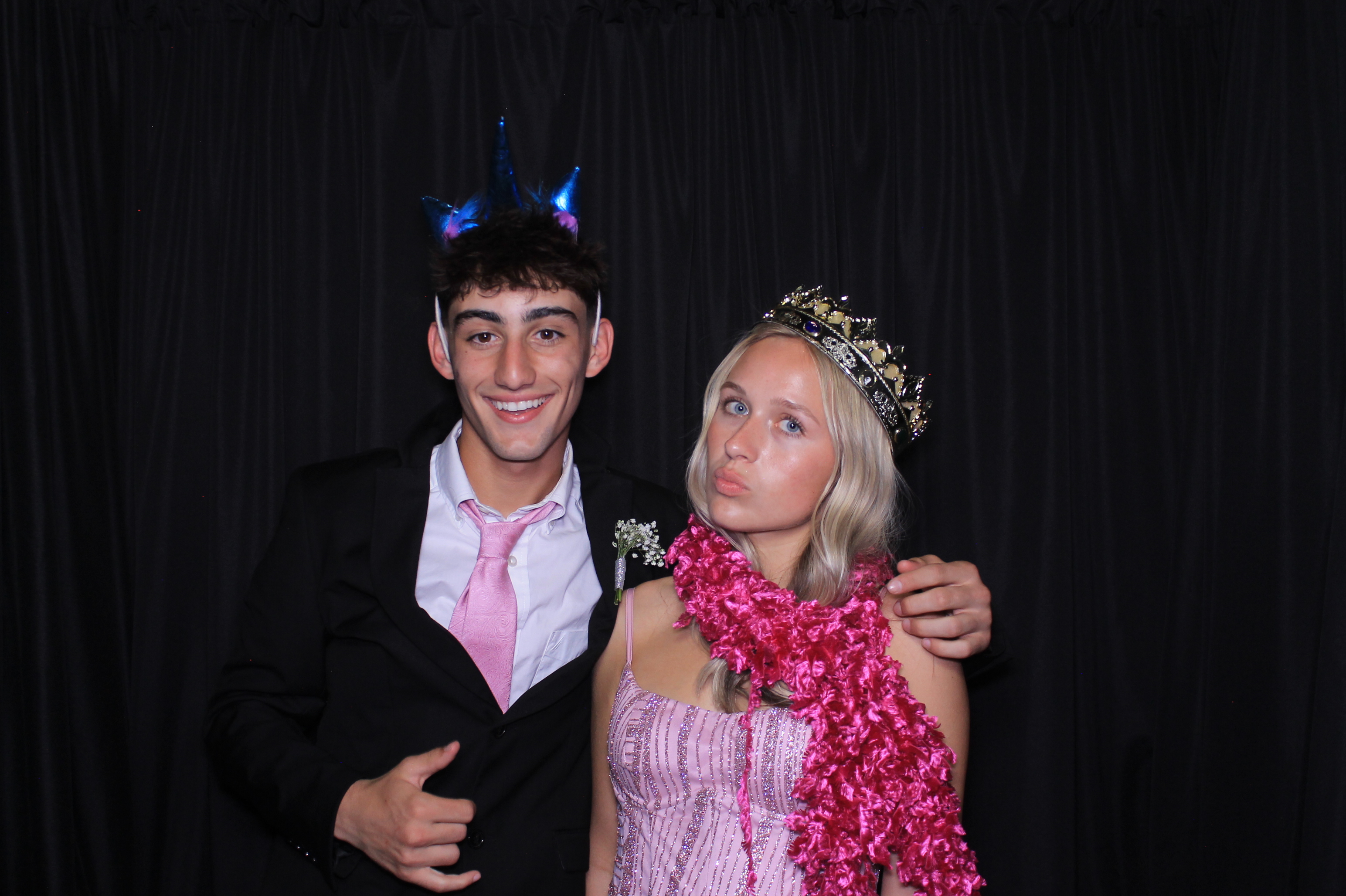 Carroll HS Prom | View more photos from the event at gallery.photoboothcincy.com/u/PhotoBoothCincy/Carroll-HS-Prom-1