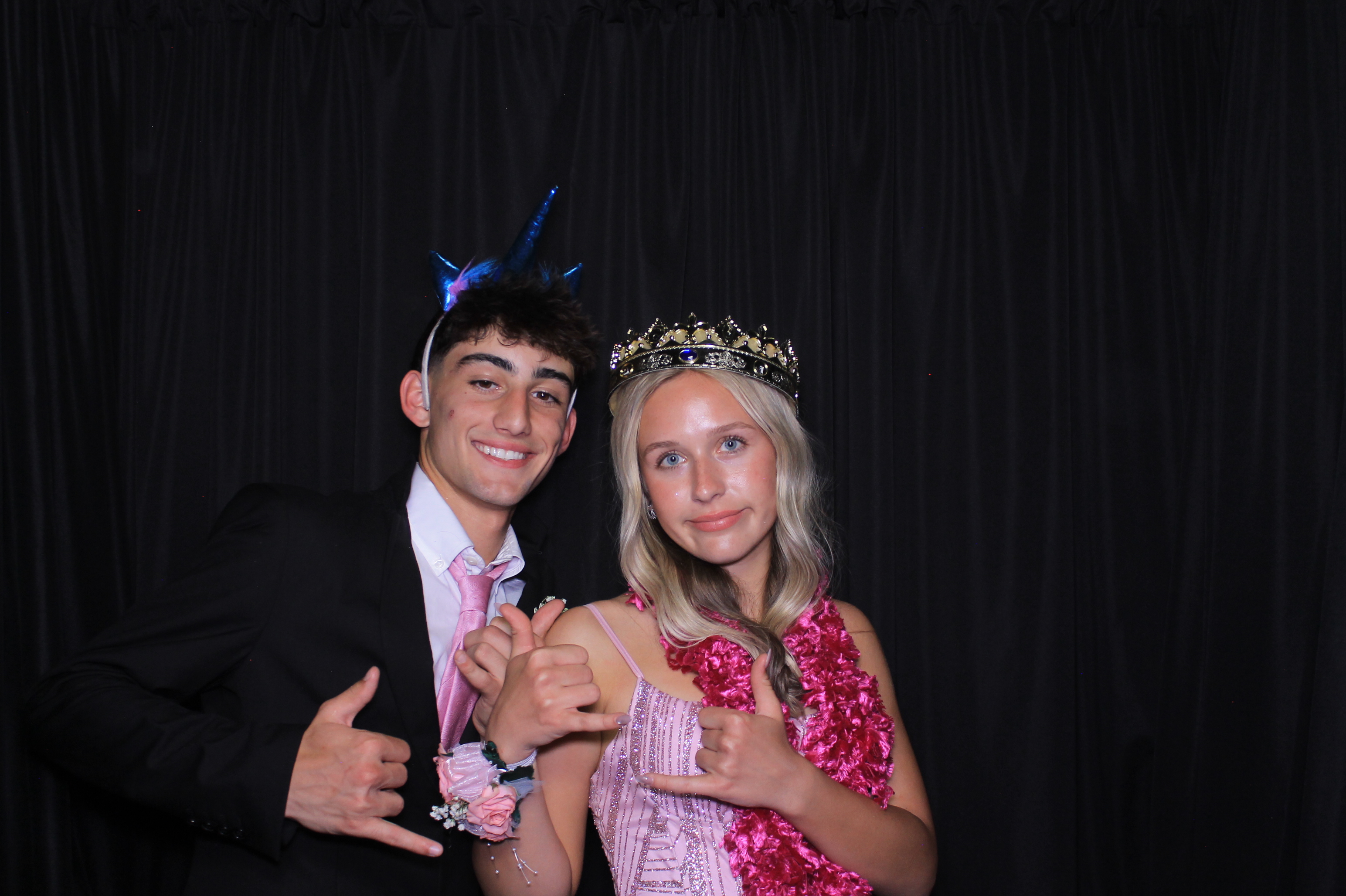 Carroll HS Prom | View more photos from the event at gallery.photoboothcincy.com/u/PhotoBoothCincy/Carroll-HS-Prom-1
