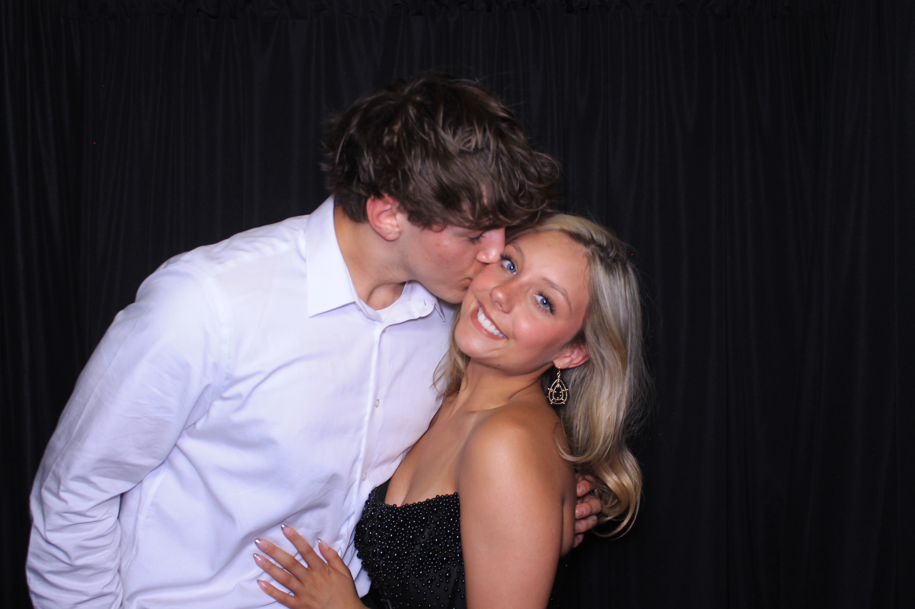 Carroll HS Prom | View more photos from the event at gallery.photoboothcincy.com/u/PhotoBoothCincy/Carroll-HS-Prom-1
