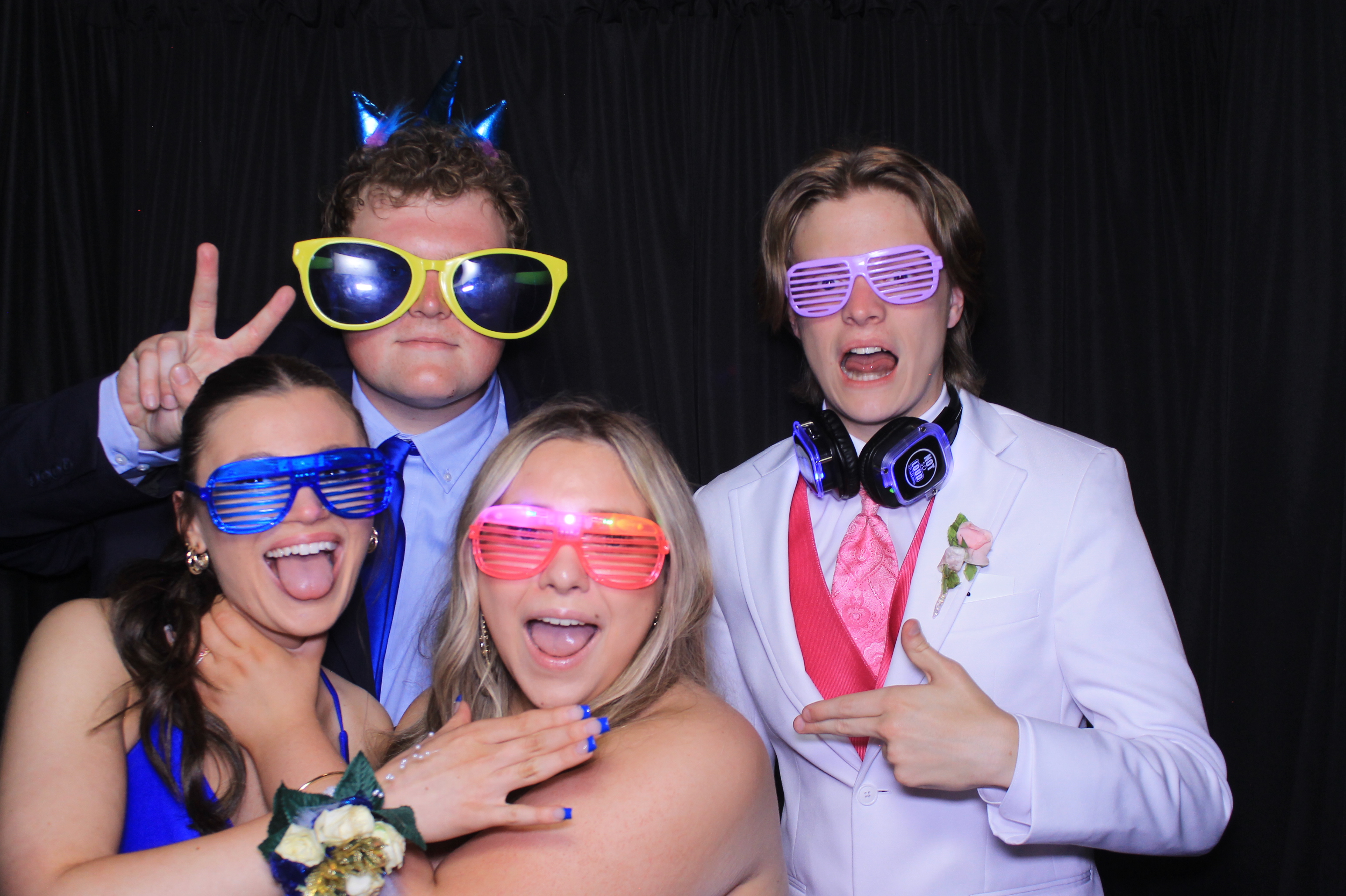 Carroll HS Prom | View more photos from the event at gallery.photoboothcincy.com/u/PhotoBoothCincy/Carroll-HS-Prom-1
