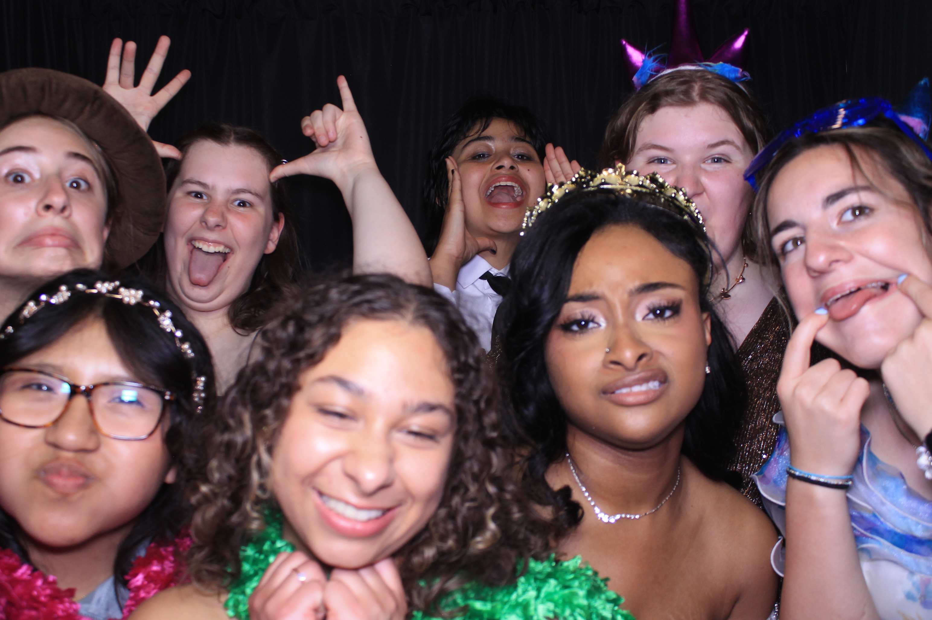 Carroll HS Prom | View more photos from the event at gallery.photoboothcincy.com/u/PhotoBoothCincy/Carroll-HS-Prom-1