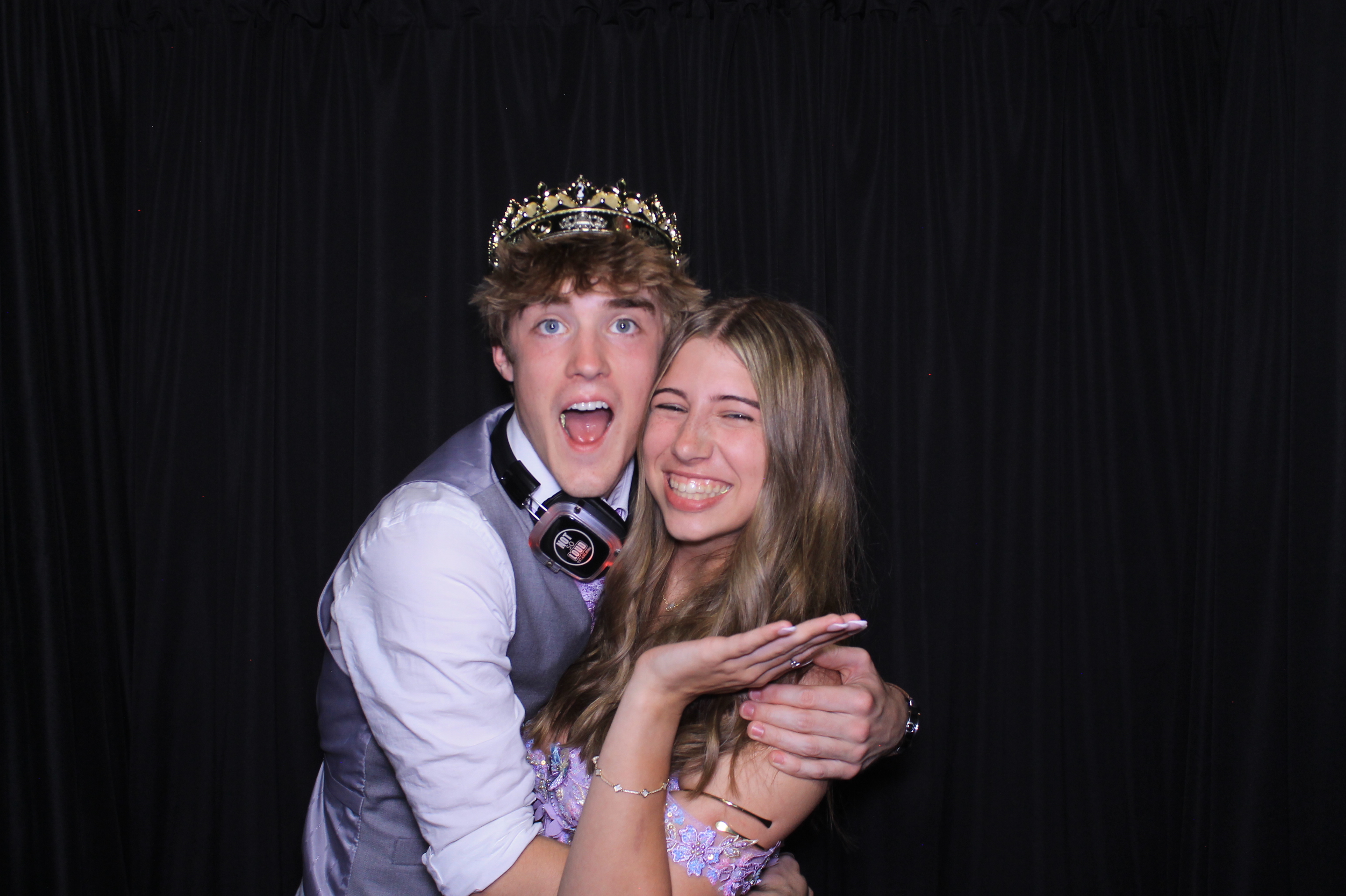 Carroll HS Prom | View more photos from the event at gallery.photoboothcincy.com/u/PhotoBoothCincy/Carroll-HS-Prom-1