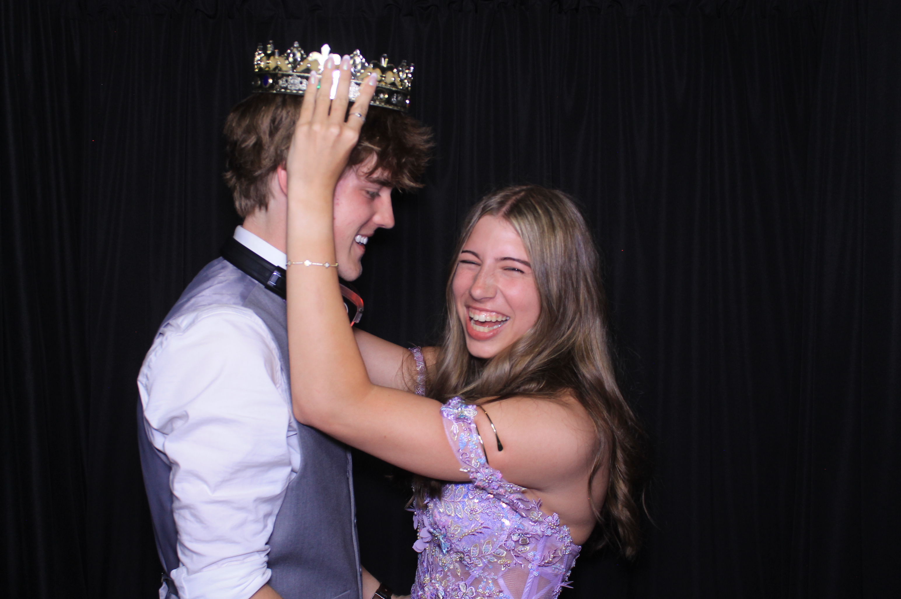 Carroll HS Prom | View more photos from the event at gallery.photoboothcincy.com/u/PhotoBoothCincy/Carroll-HS-Prom-1