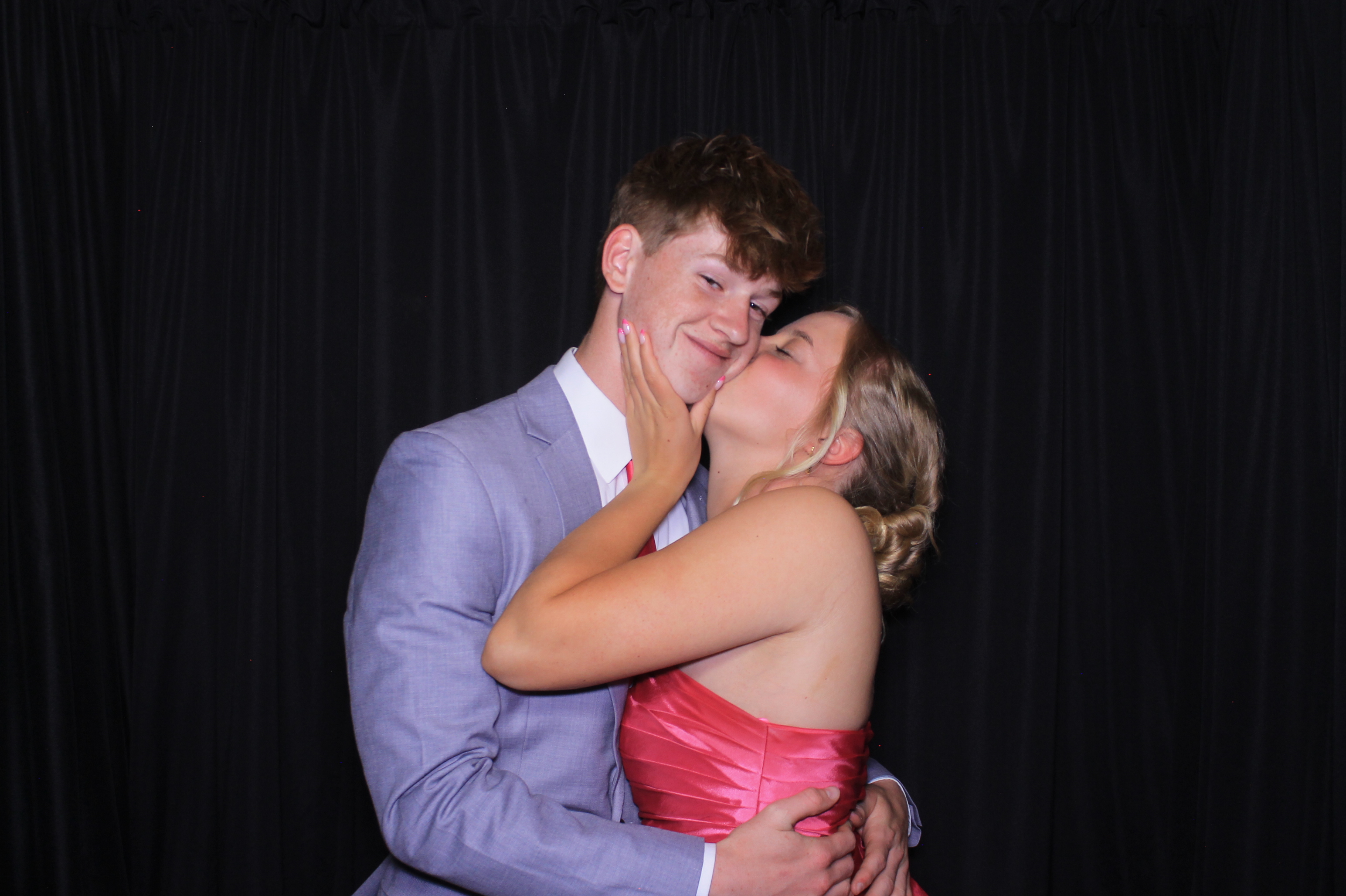 Carroll HS Prom | View more photos from the event at gallery.photoboothcincy.com/u/PhotoBoothCincy/Carroll-HS-Prom-1