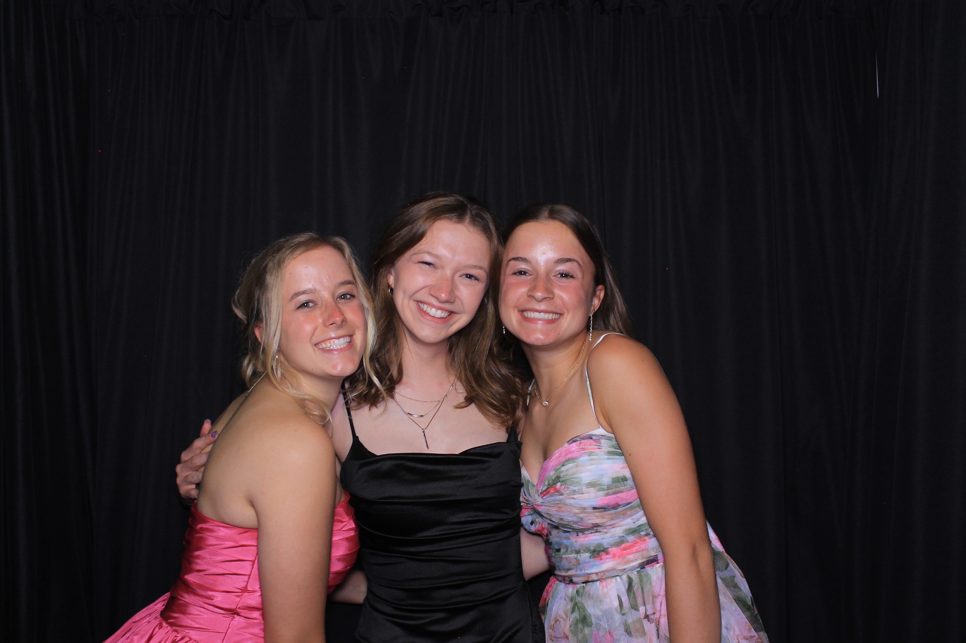 Carroll HS Prom | View more photos from the event at gallery.photoboothcincy.com/u/PhotoBoothCincy/Carroll-HS-Prom-1