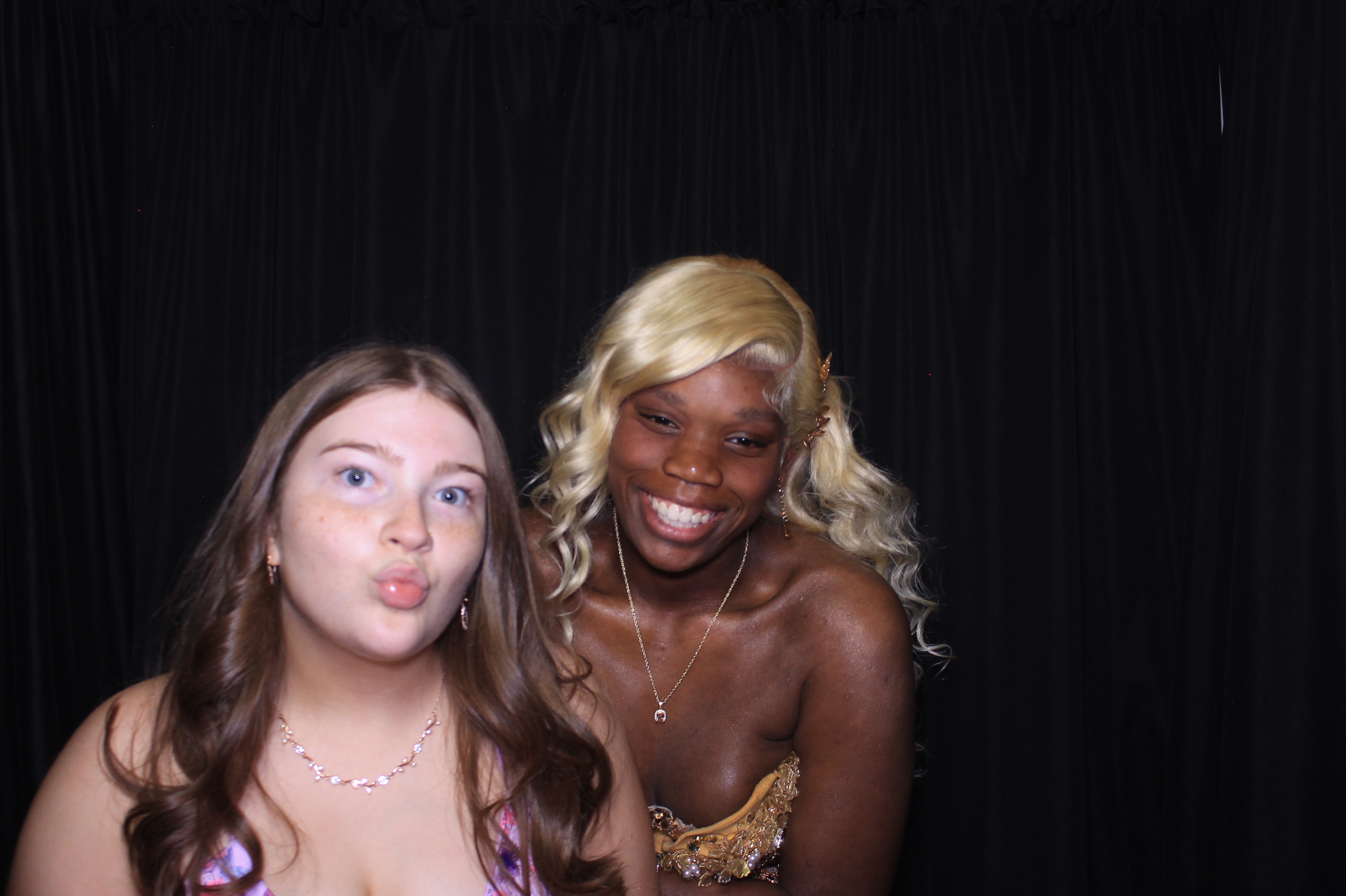 Carroll HS Prom | View more photos from the event at gallery.photoboothcincy.com/u/PhotoBoothCincy/Carroll-HS-Prom-1