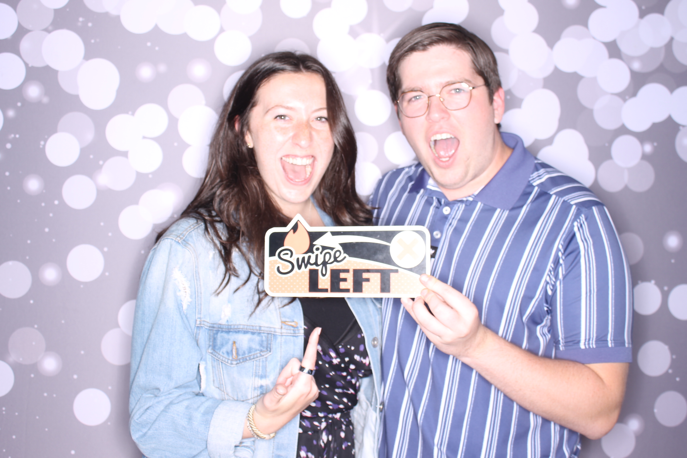 Cass & Jared | View more photos from the event at gallery.photoboothcincy.com/u/PhotoBoothCincy/Cass-Jared